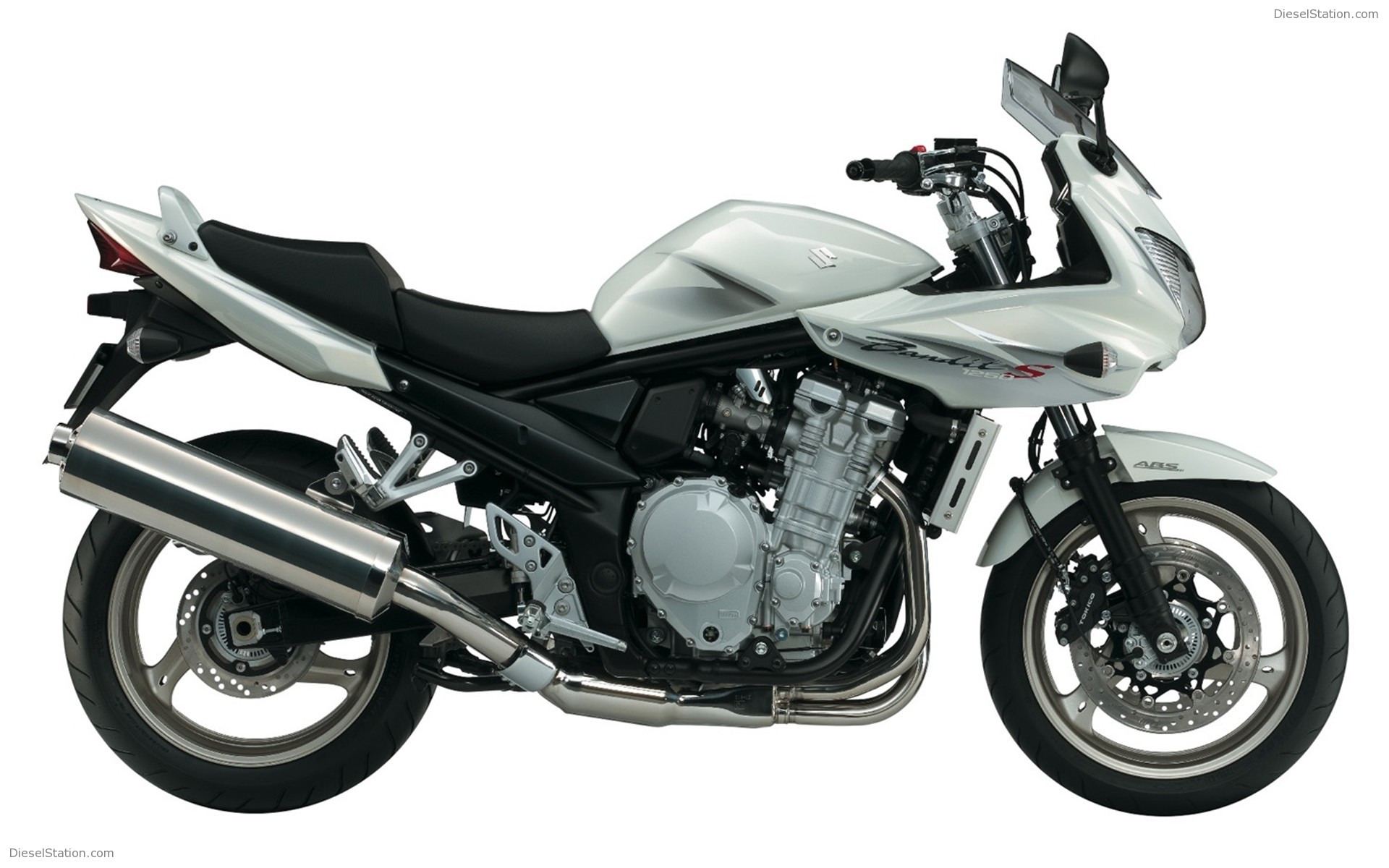 SUZUKI WHITE-HOT LIMITED RUN RANGE