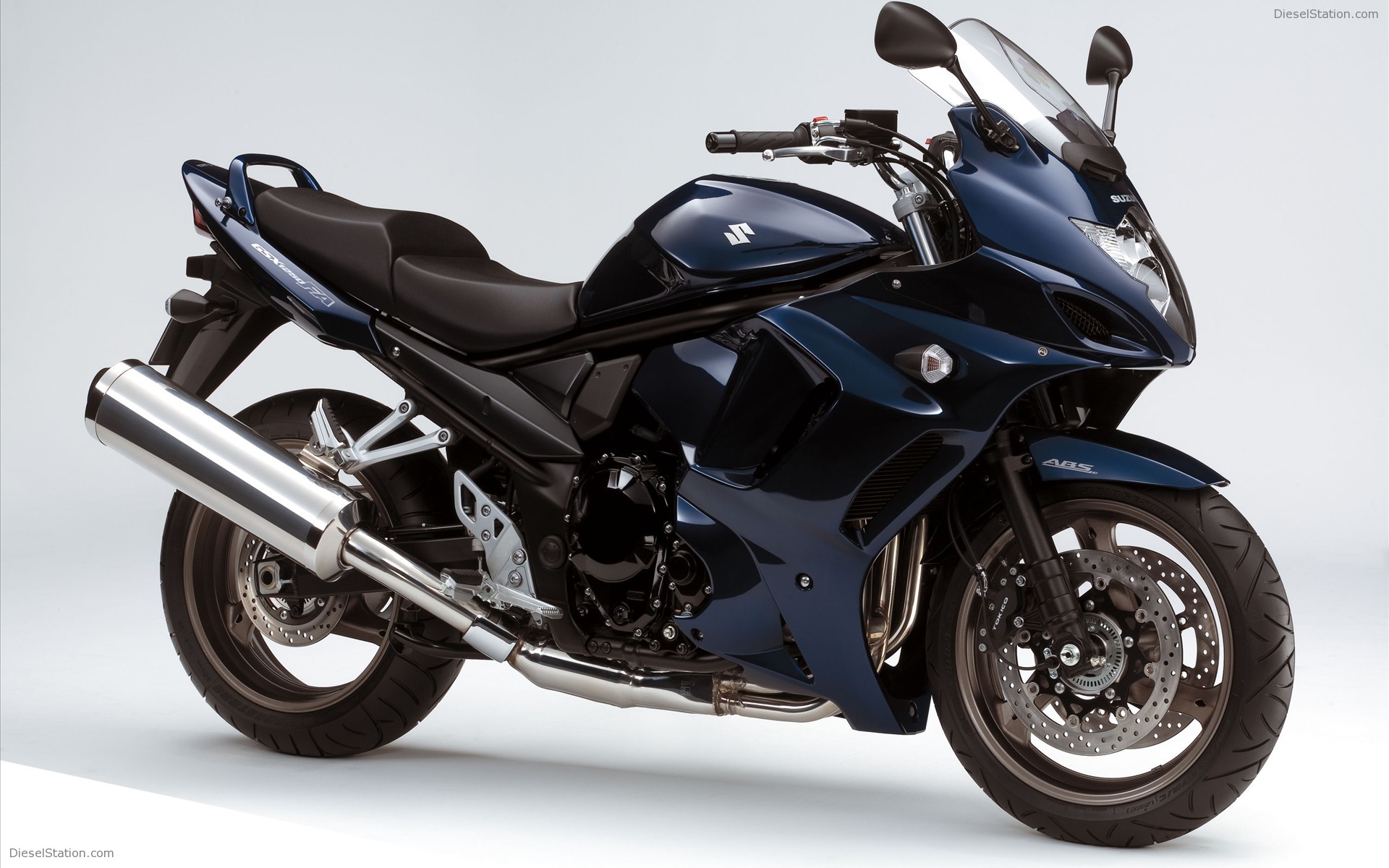 Suzuki's All New GSX1250FA