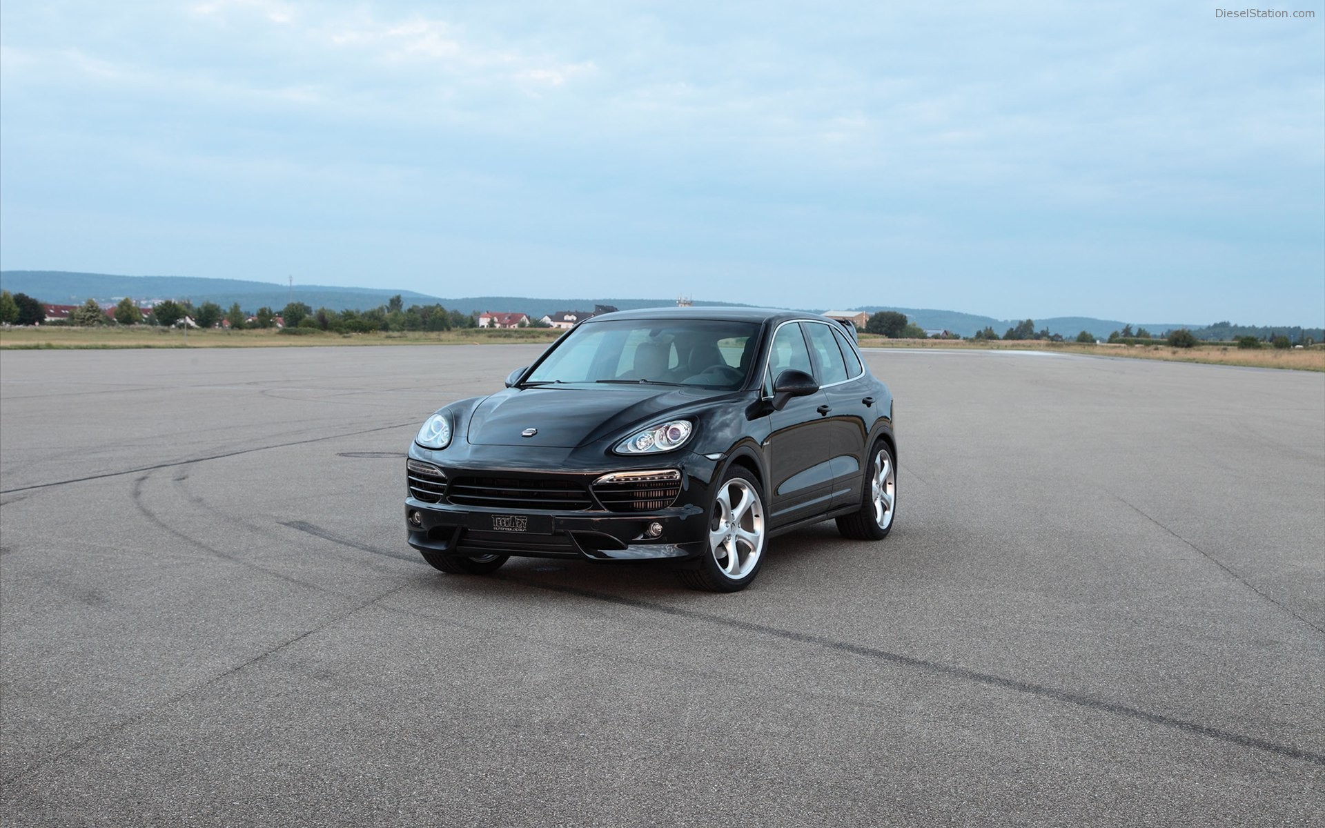 TECHART Aerodynamic Kit I for the Porsche Cayenne 2011 TECHART Aerodynamic Kit I for the Porsche Cayenne 2011