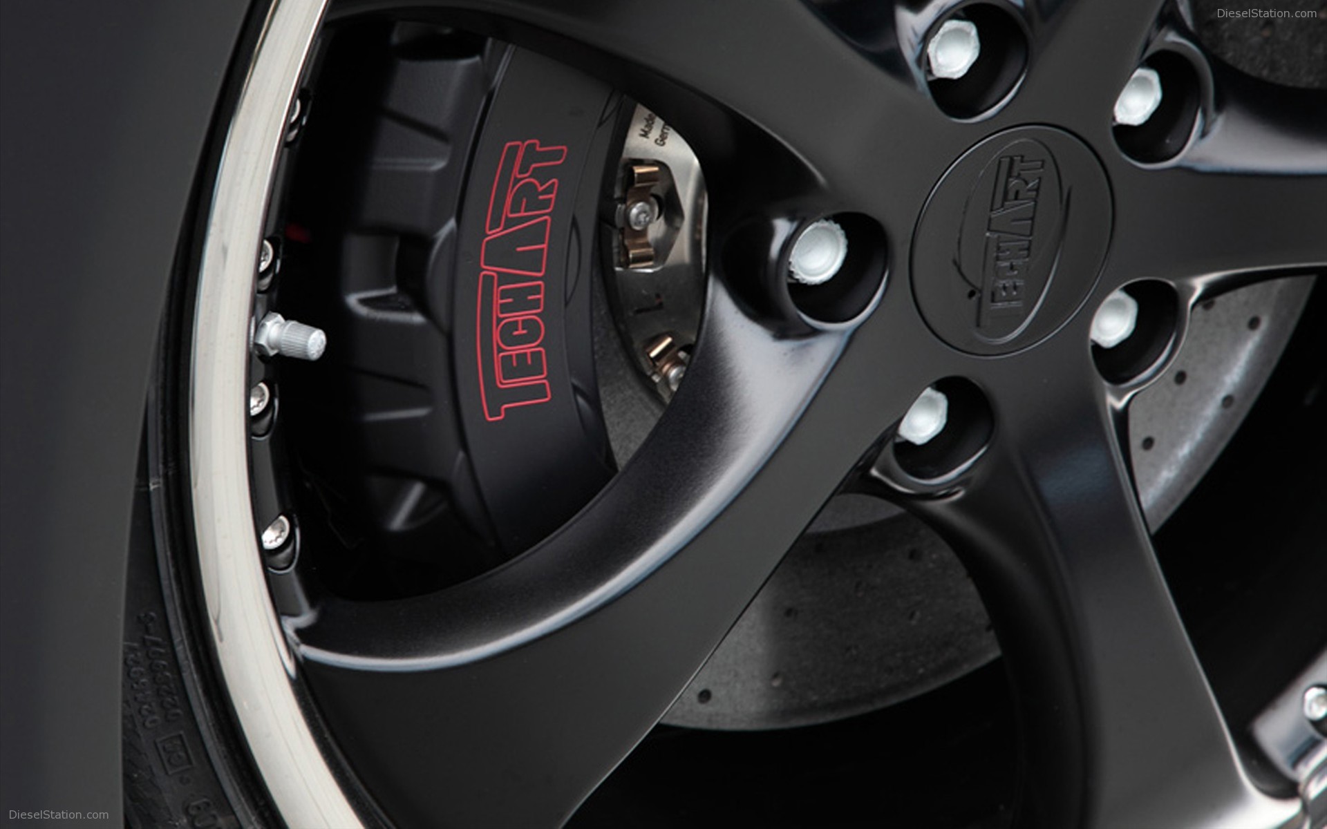 Porsche Panamera Black Edition from Techart Porsche Panamera Black Edition from Techart