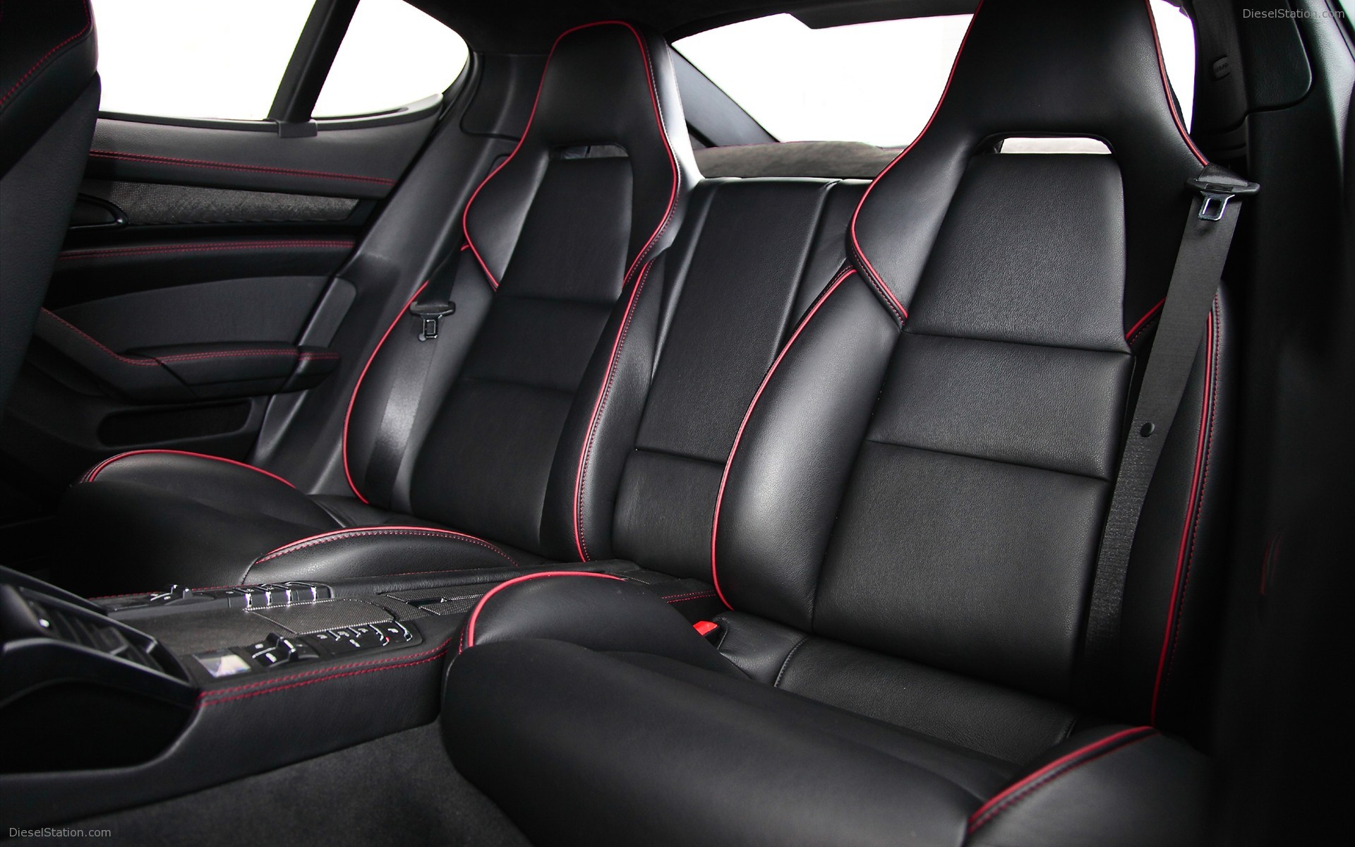 Porsche Panamera Black Edition from Techart Porsche Panamera Black Edition from Techart