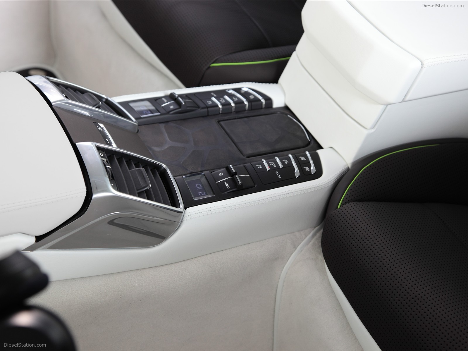 TechArt Concept One 2010