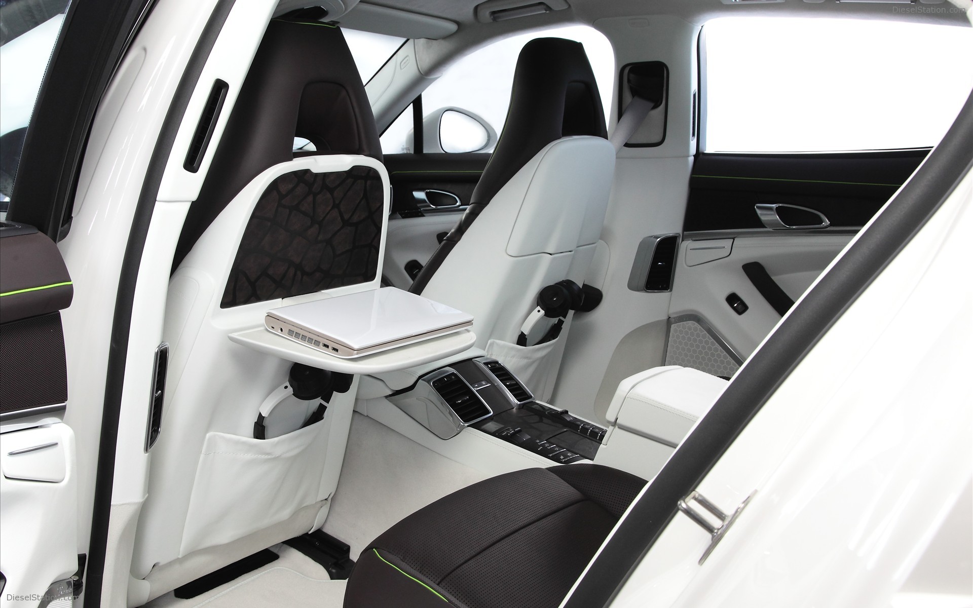 TechArt Concept One 2010