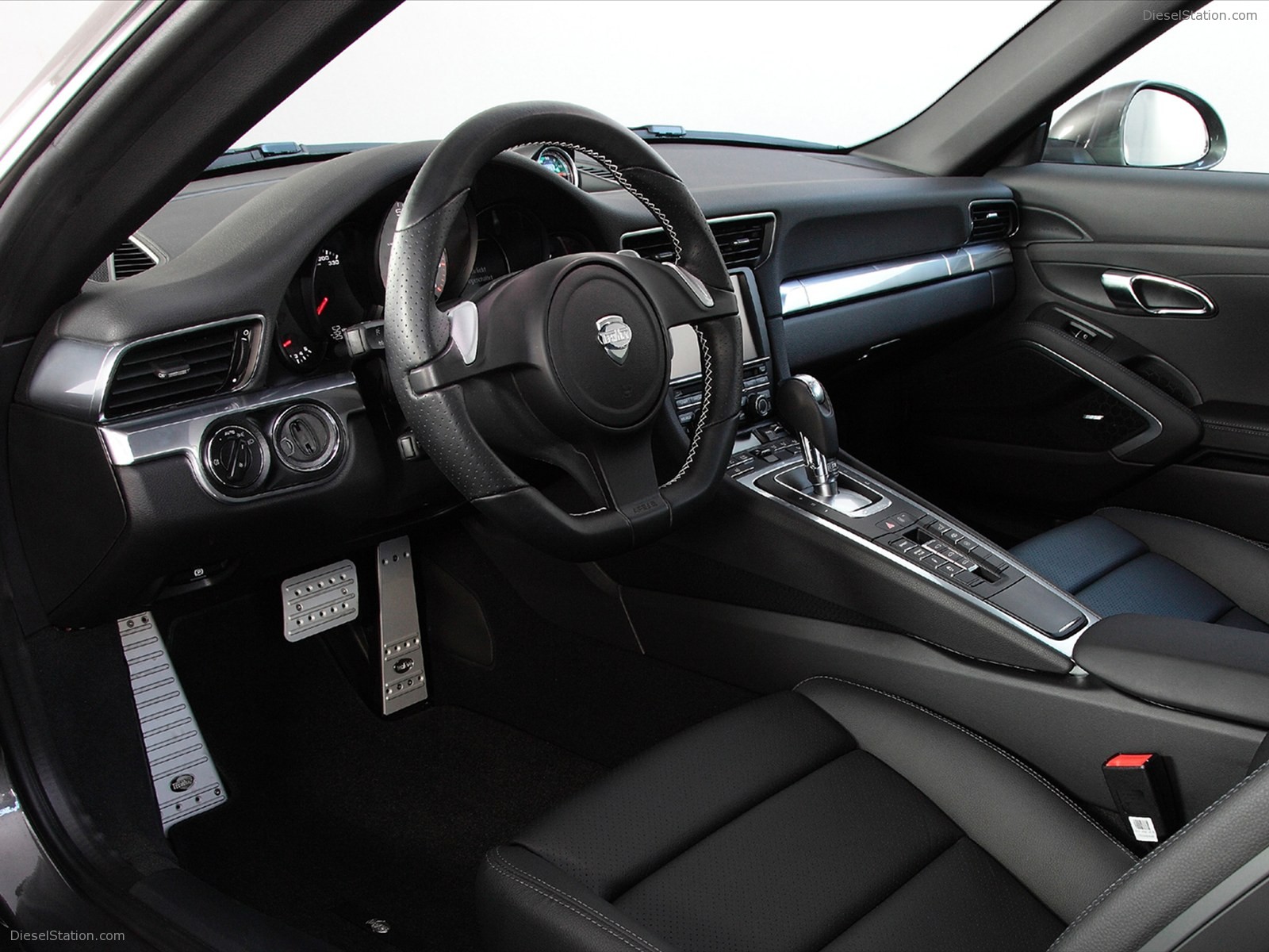 TechArt Porsche 911 Carrera 2011