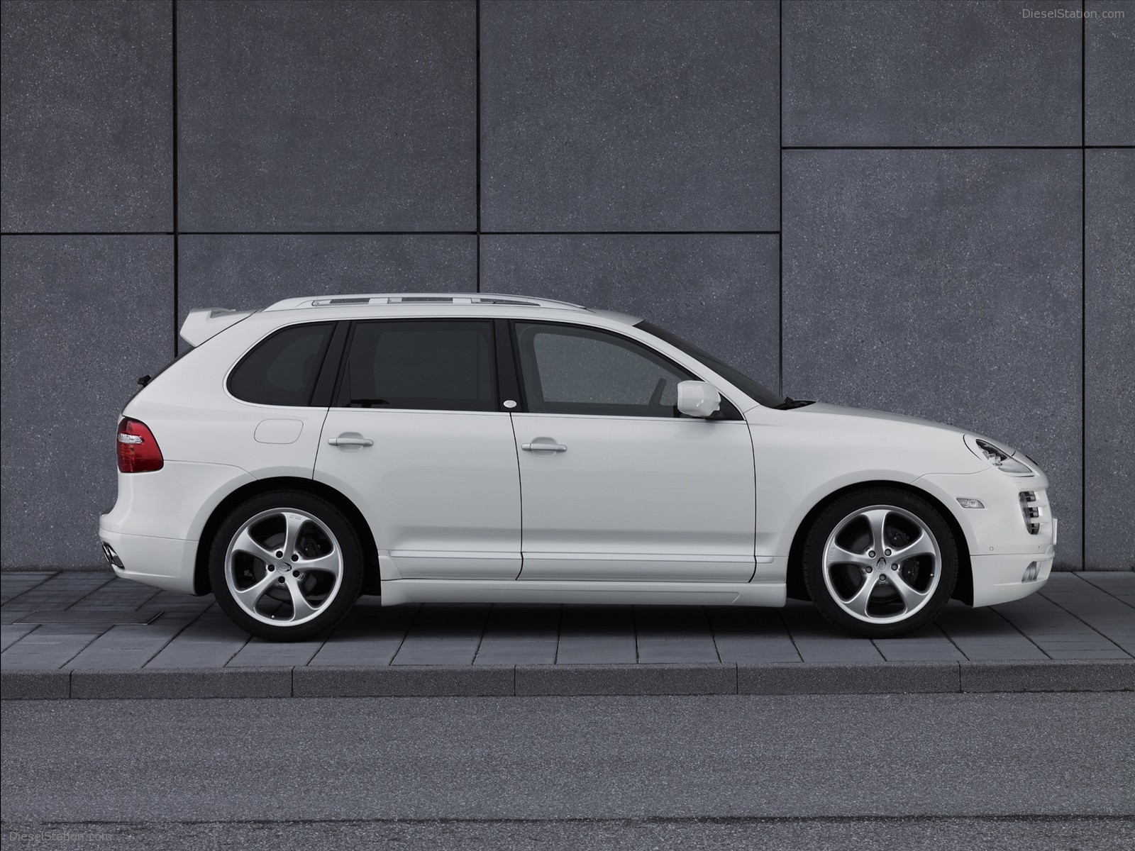 TECHART Refines Porsche Cayenne Diesel