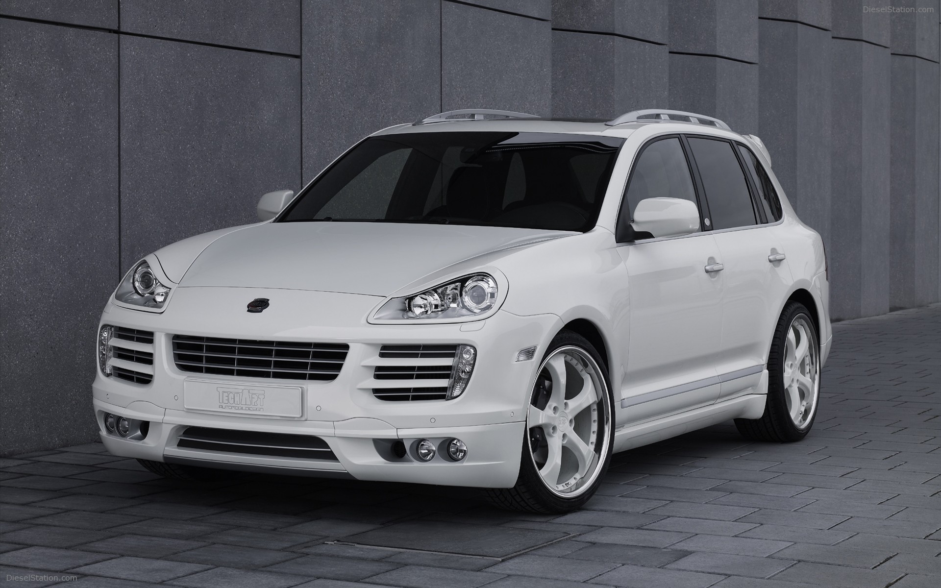 TECHART Refines Porsche Cayenne Diesel