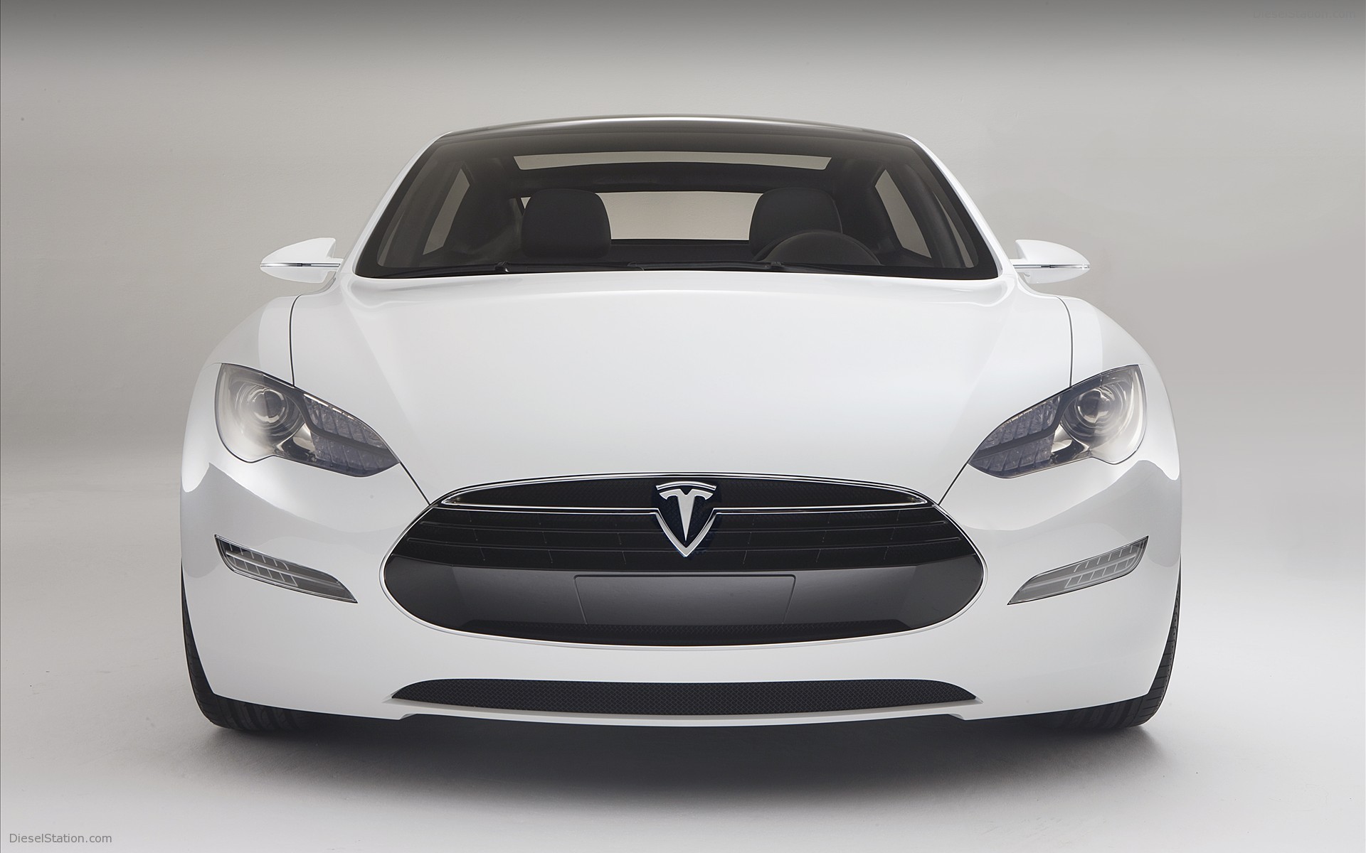2010 Tesla Model S Concept
