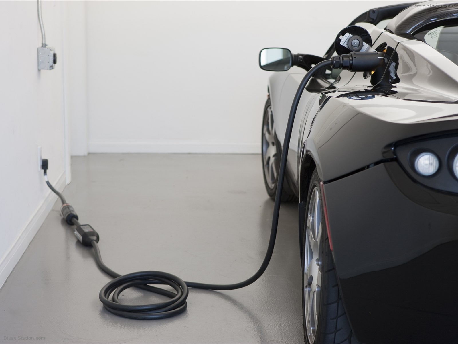 Tesla Roadster 2.5 2011