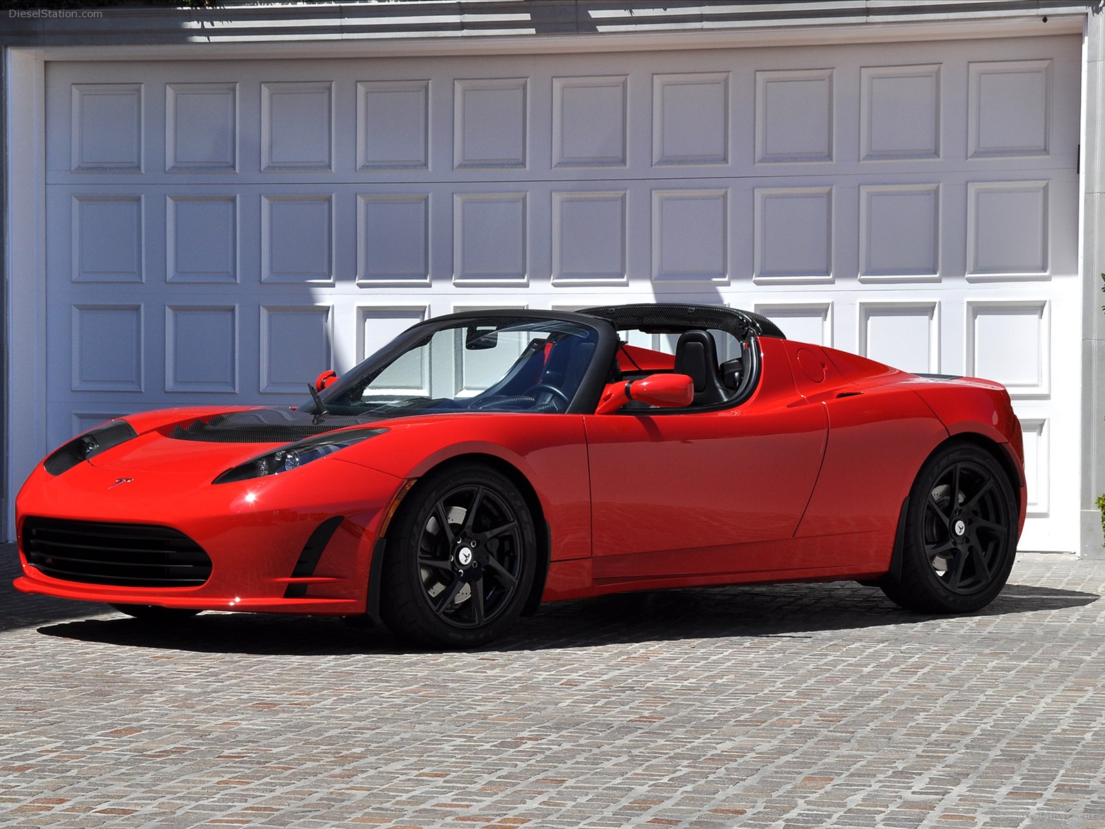 Tesla Roadster 2012