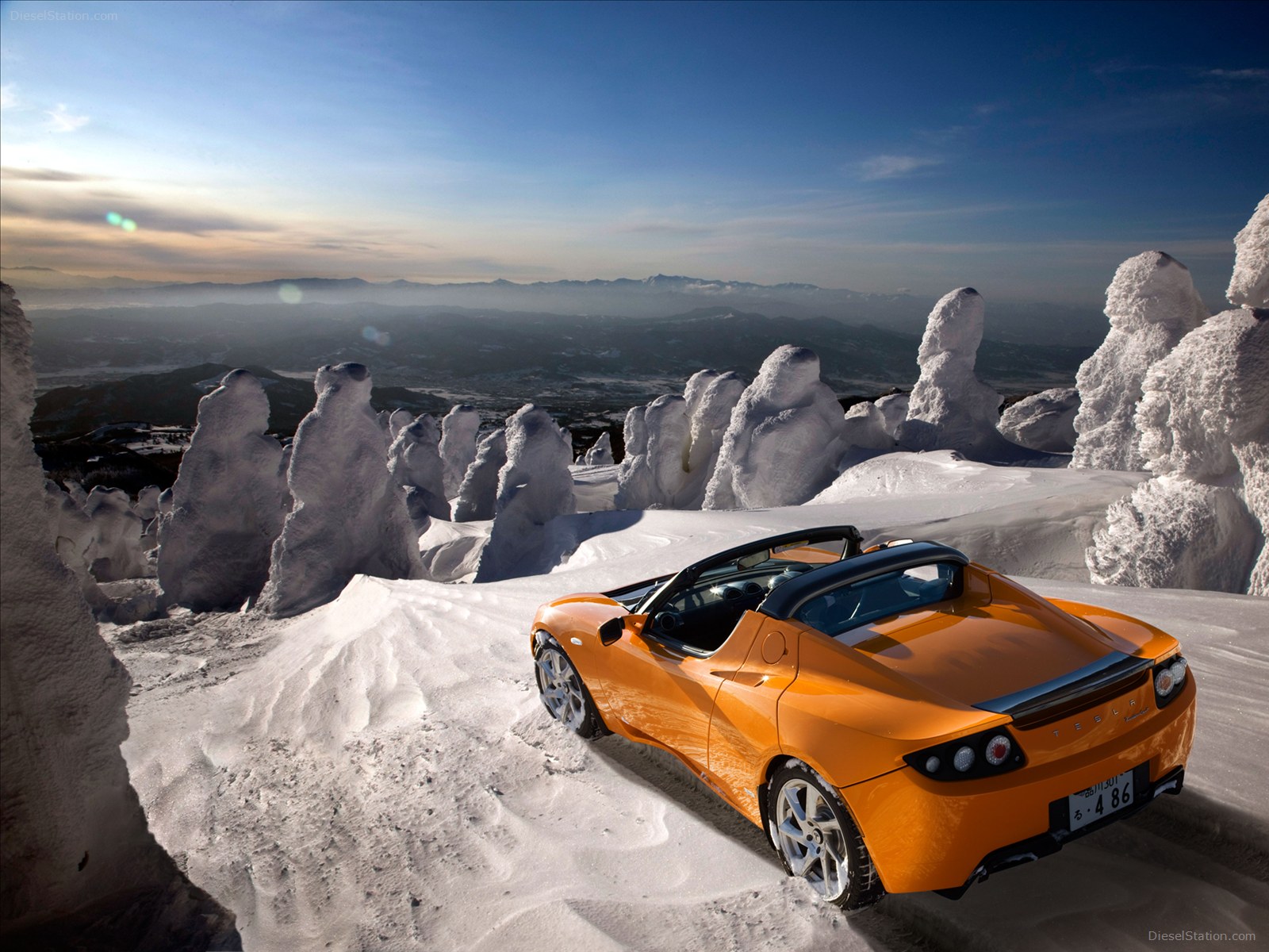 Tesla Roadster 2012
