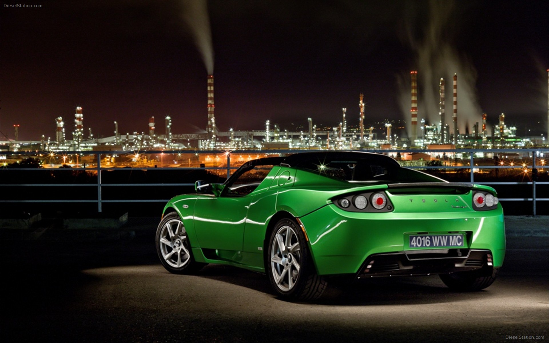 Tesla Roadster 2012