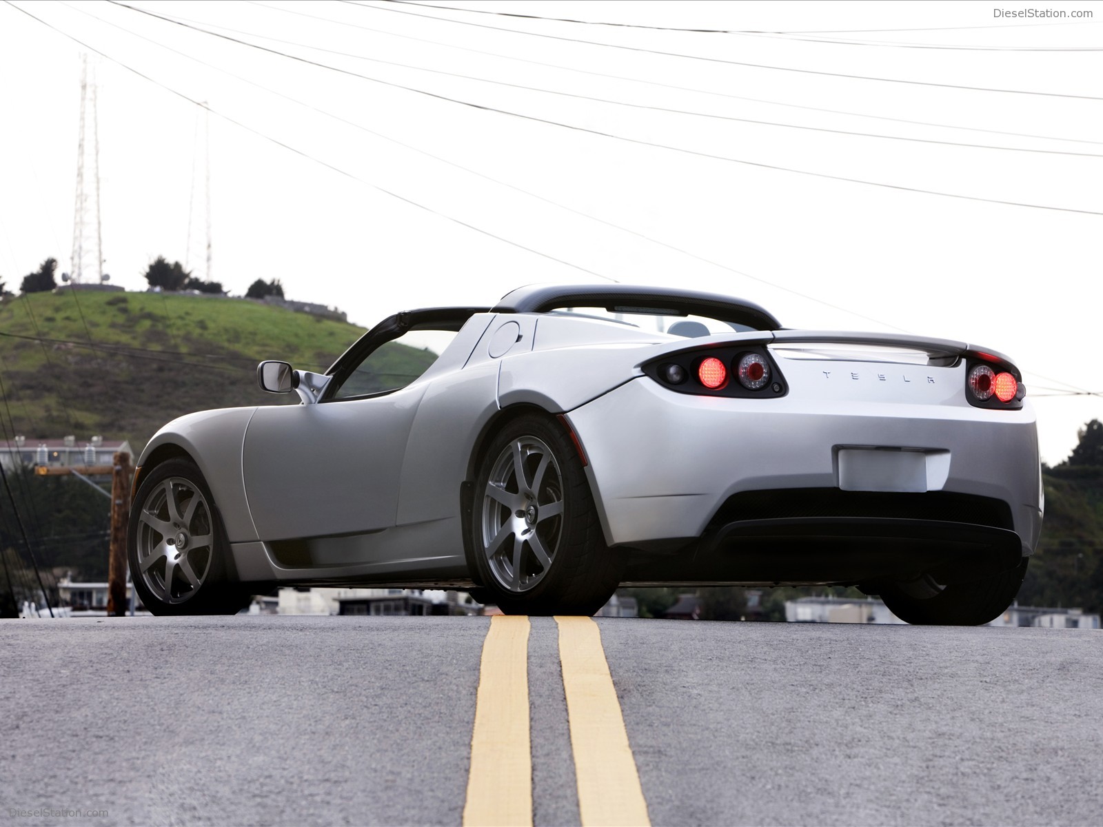 Tesla Roadster Sport