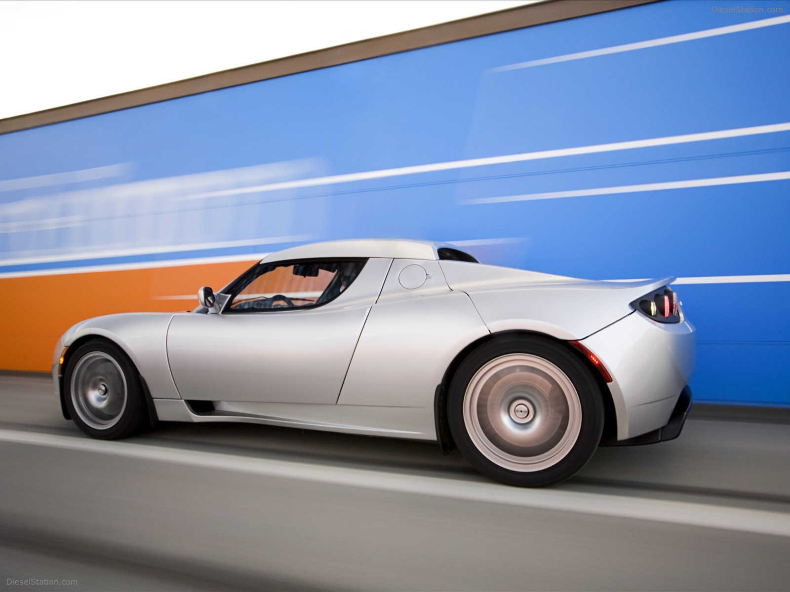 Tesla Roadster Sport