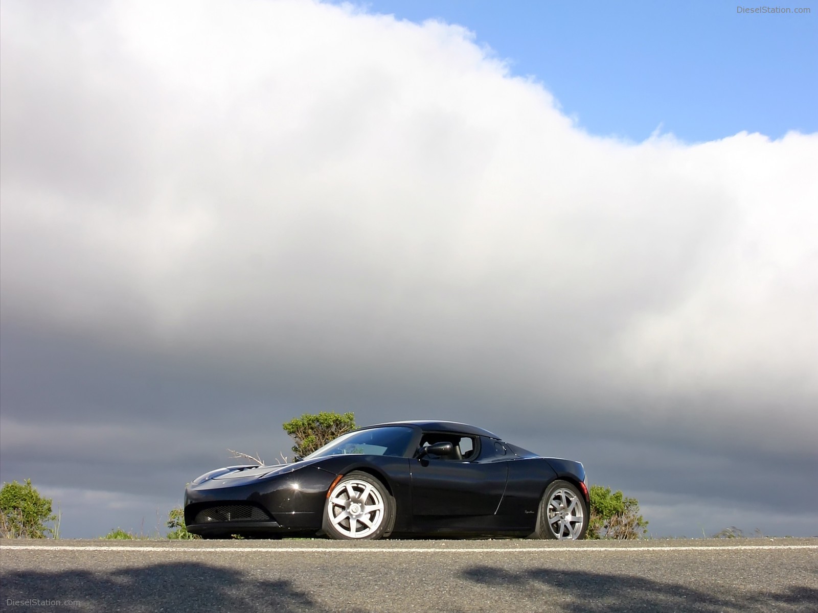 Tesla Roadster Sport