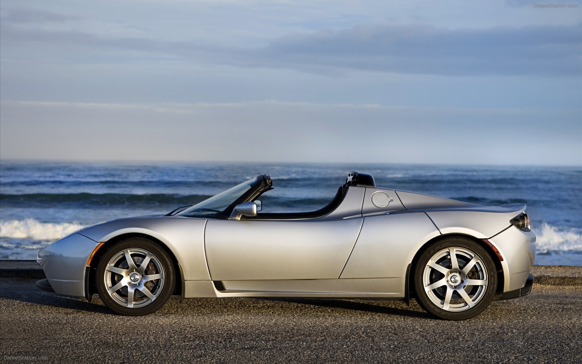 Tesla Roadster Sport