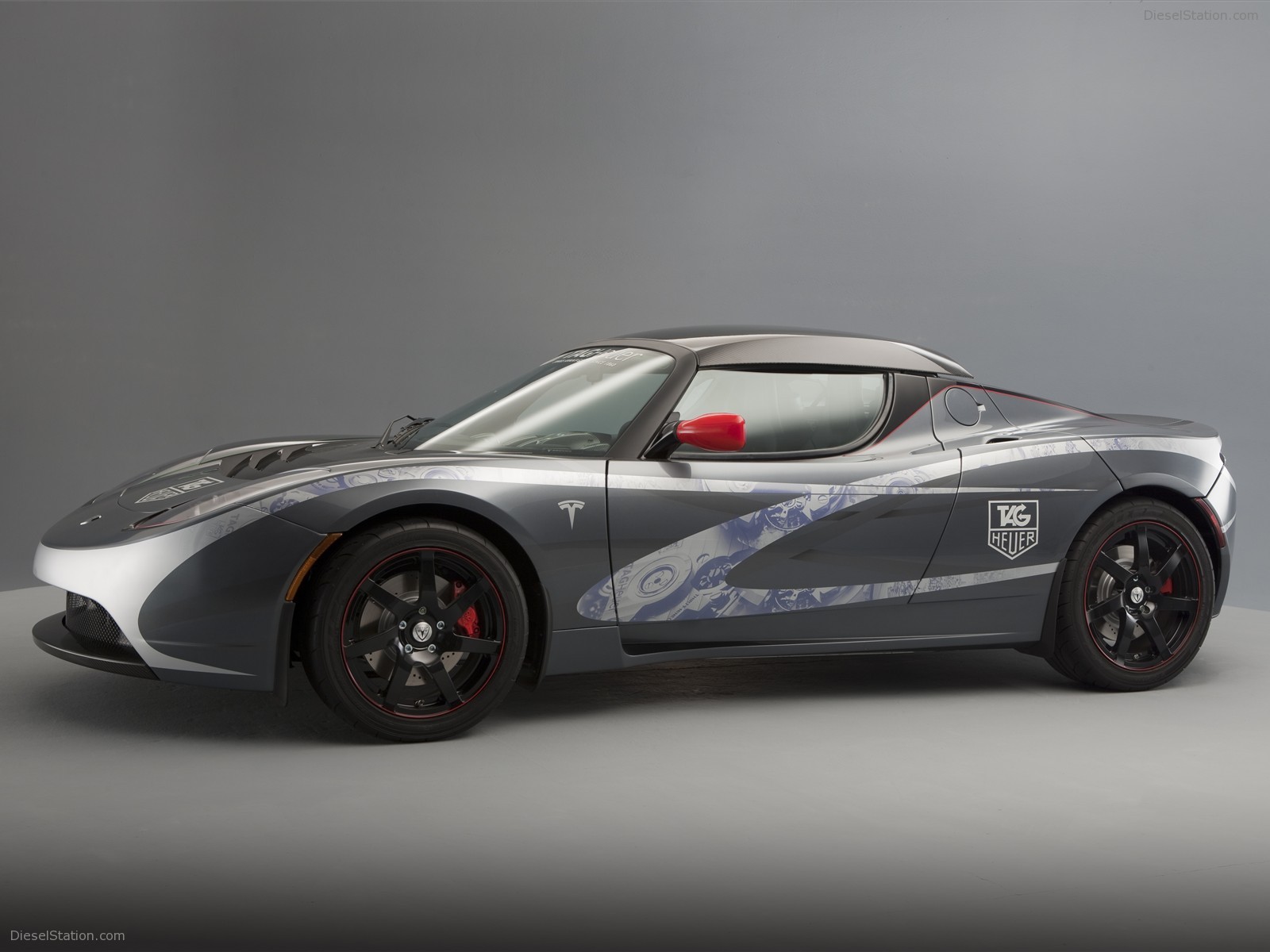 TAG Heuer Tesla Roadster 2010
