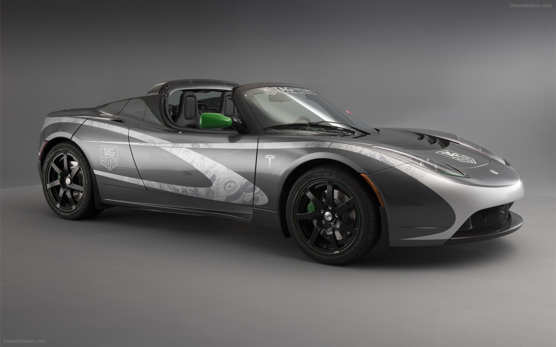 TAG Heuer Tesla Roadster 2010