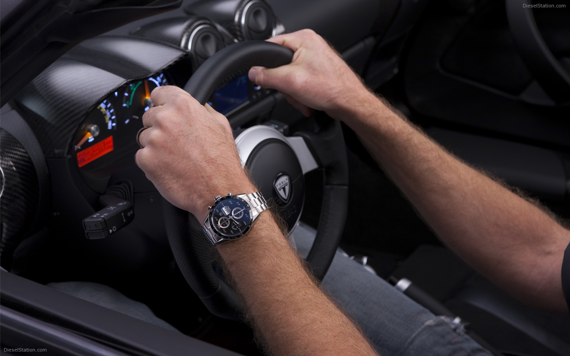 TAG Heuer Tesla Roadster 2010