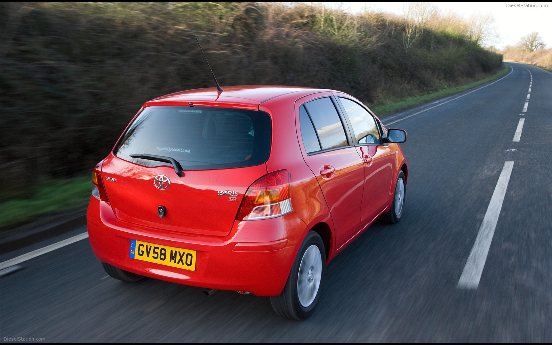 2009 TOYOTA YARIS