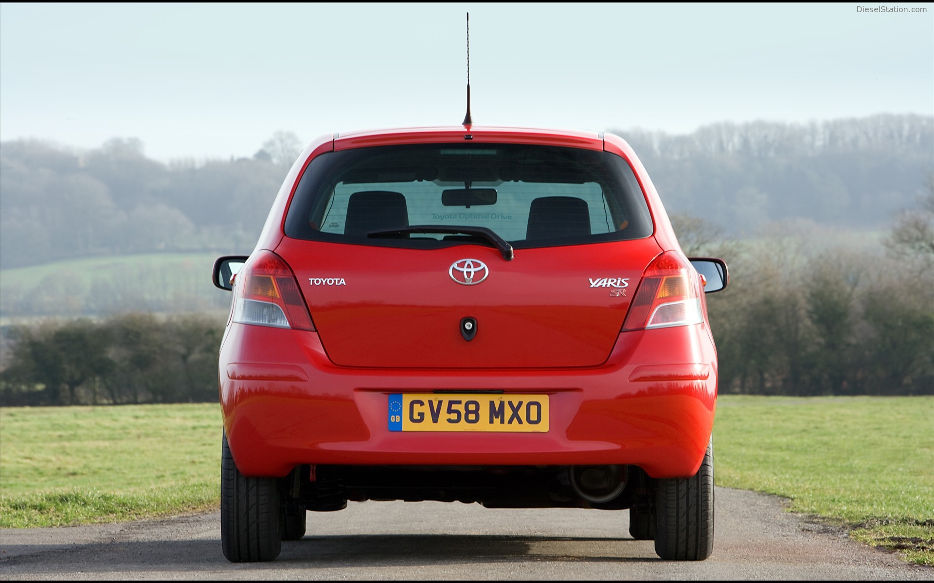 2009 TOYOTA YARIS