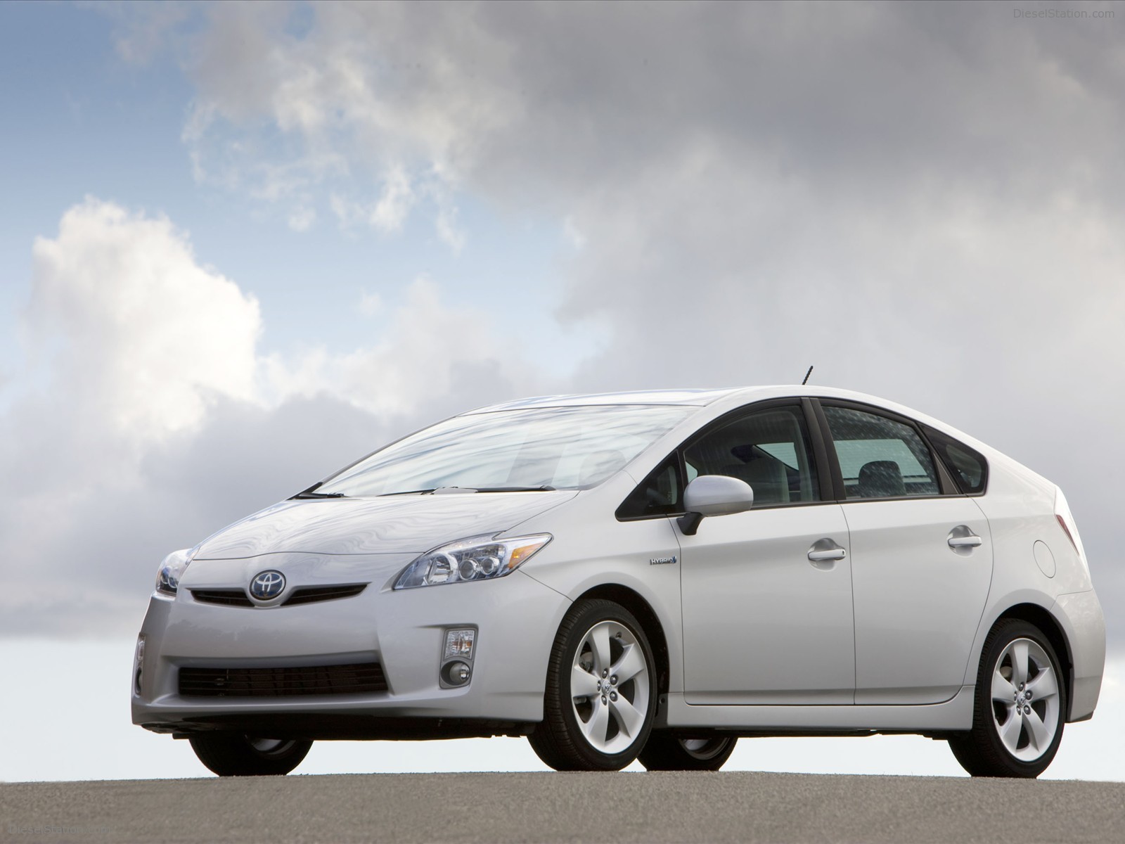 2010 New Toyota Prius