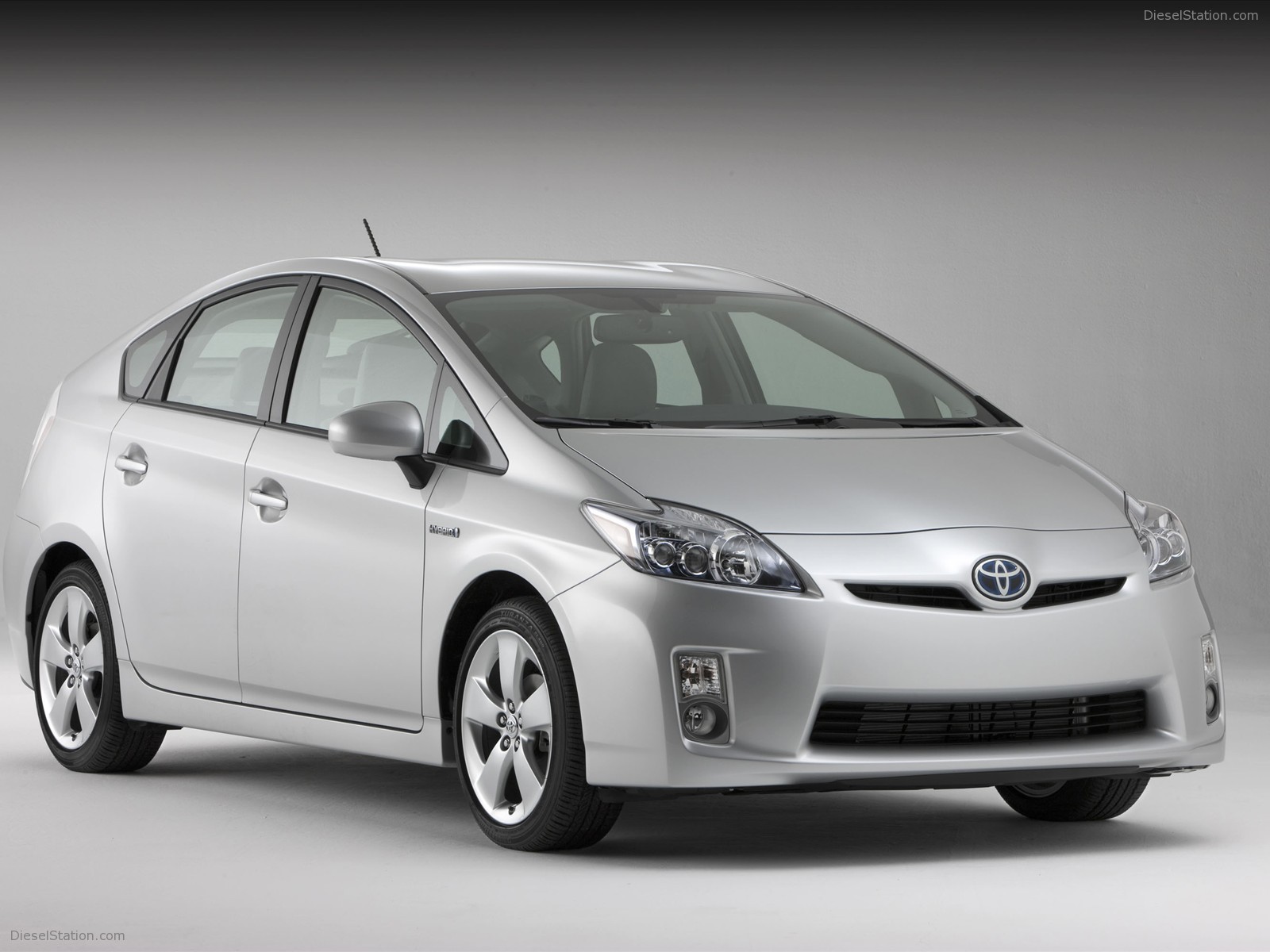 2010 New Toyota Prius