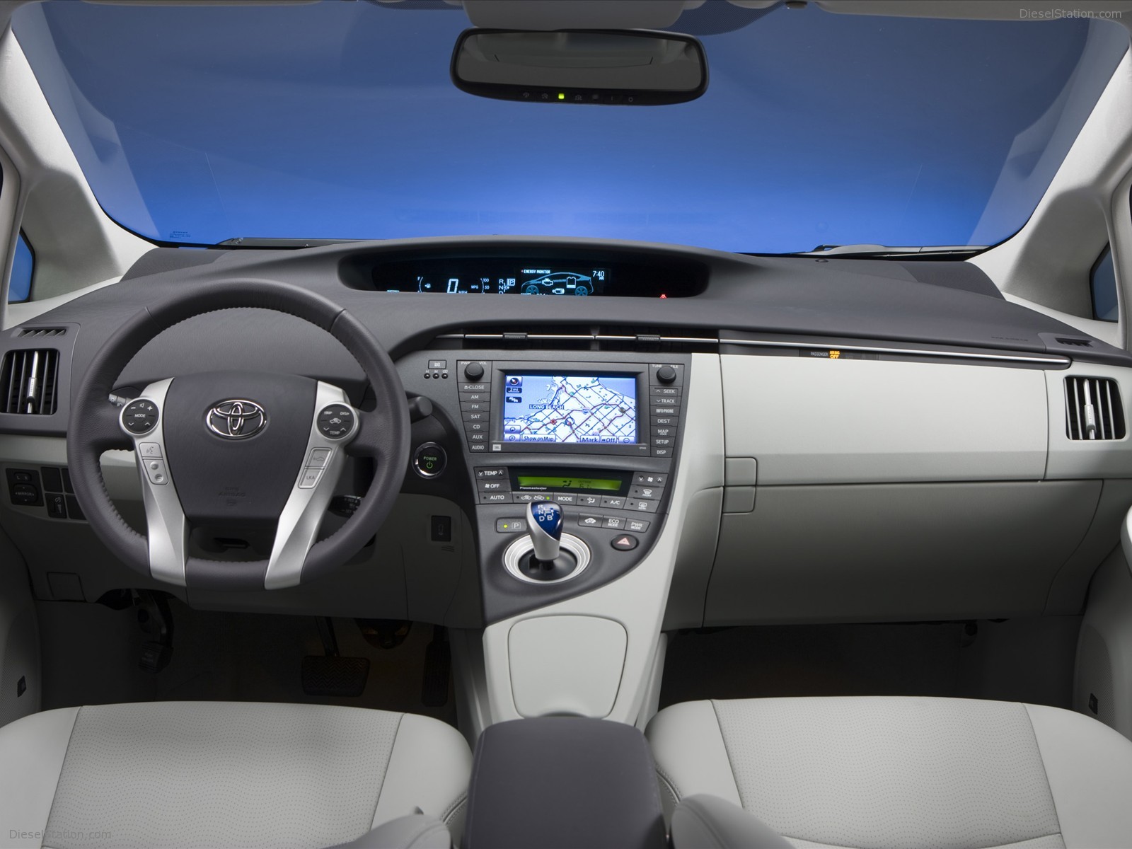 2010 New Toyota Prius