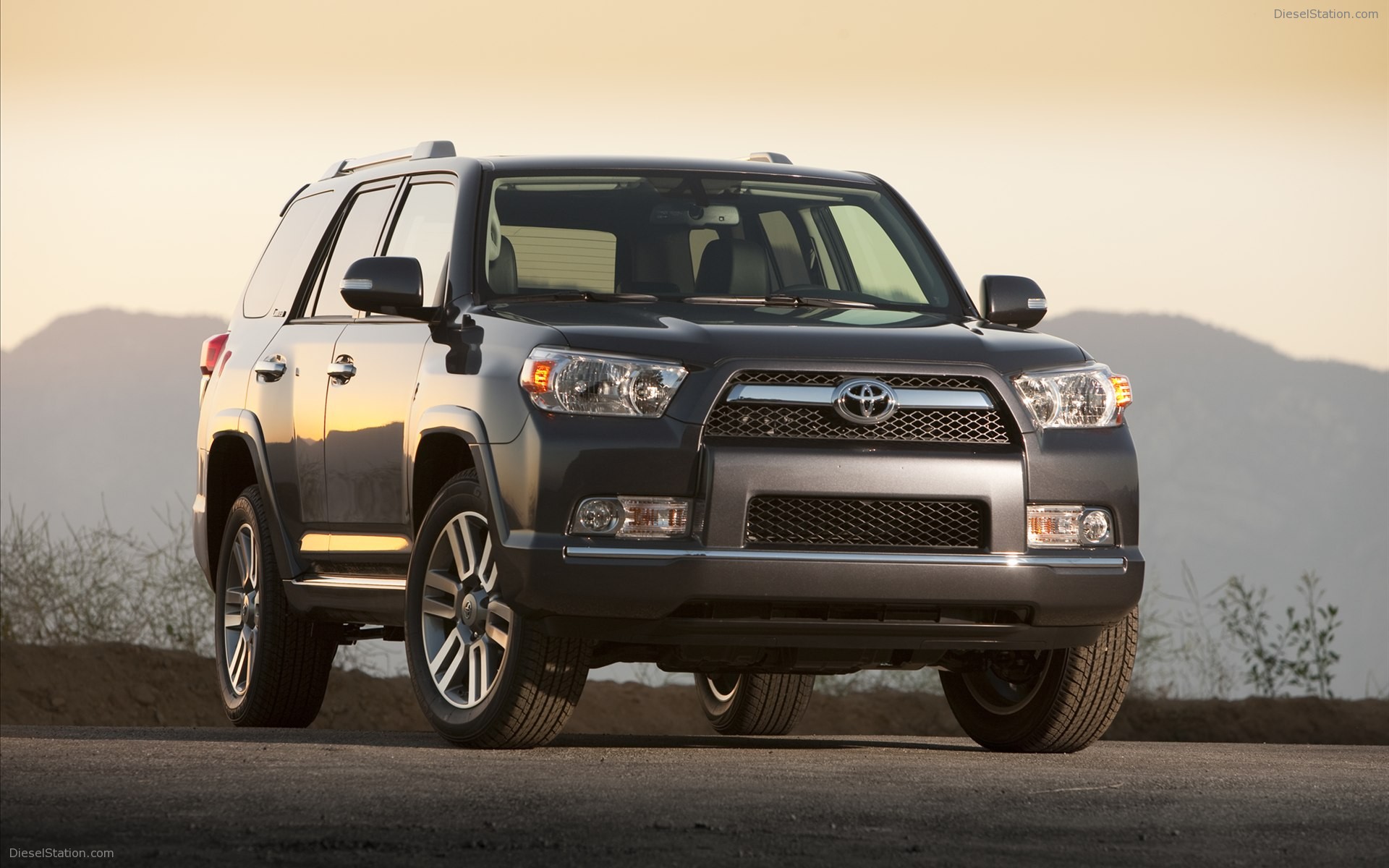 Toyota 4Runner Limited 2012
