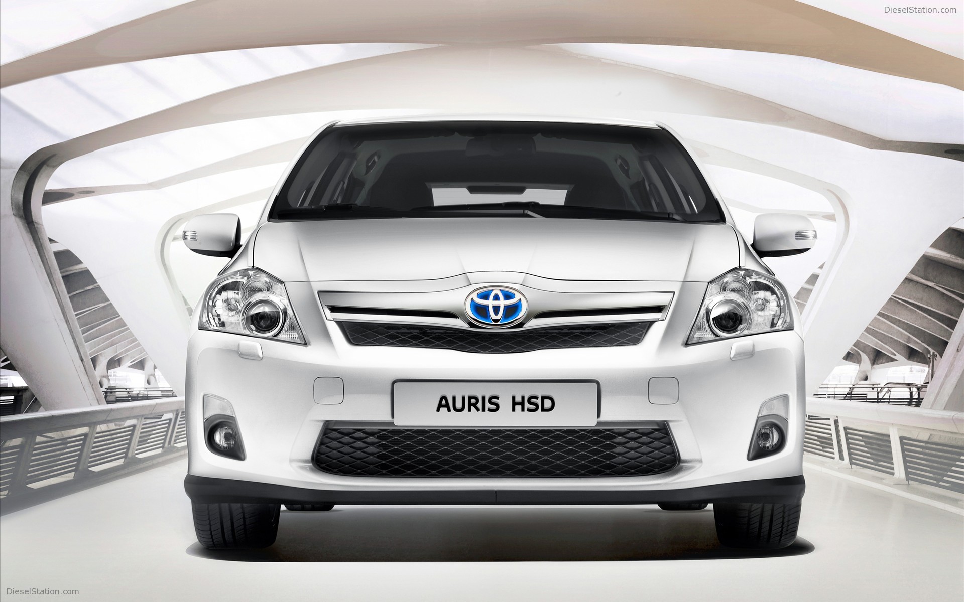 Toyota Auris HSD 2011