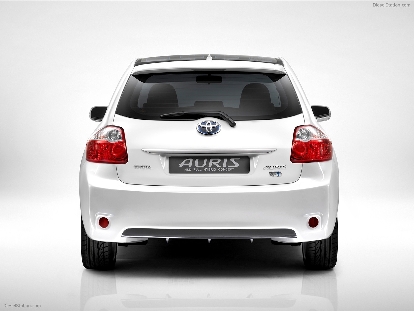 Toyota Auris HSD Full Hybrid Concept