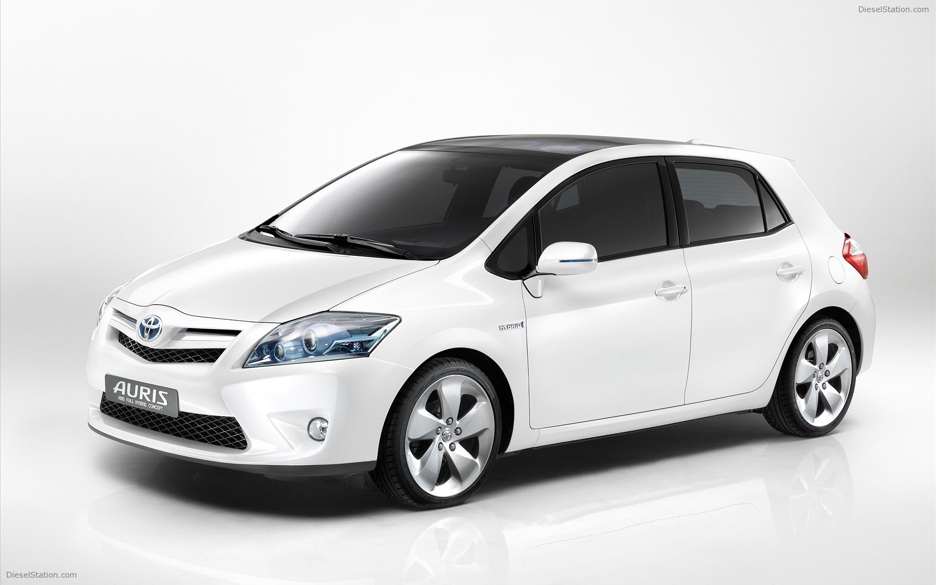 Toyota Auris HSD Full Hybrid Concept