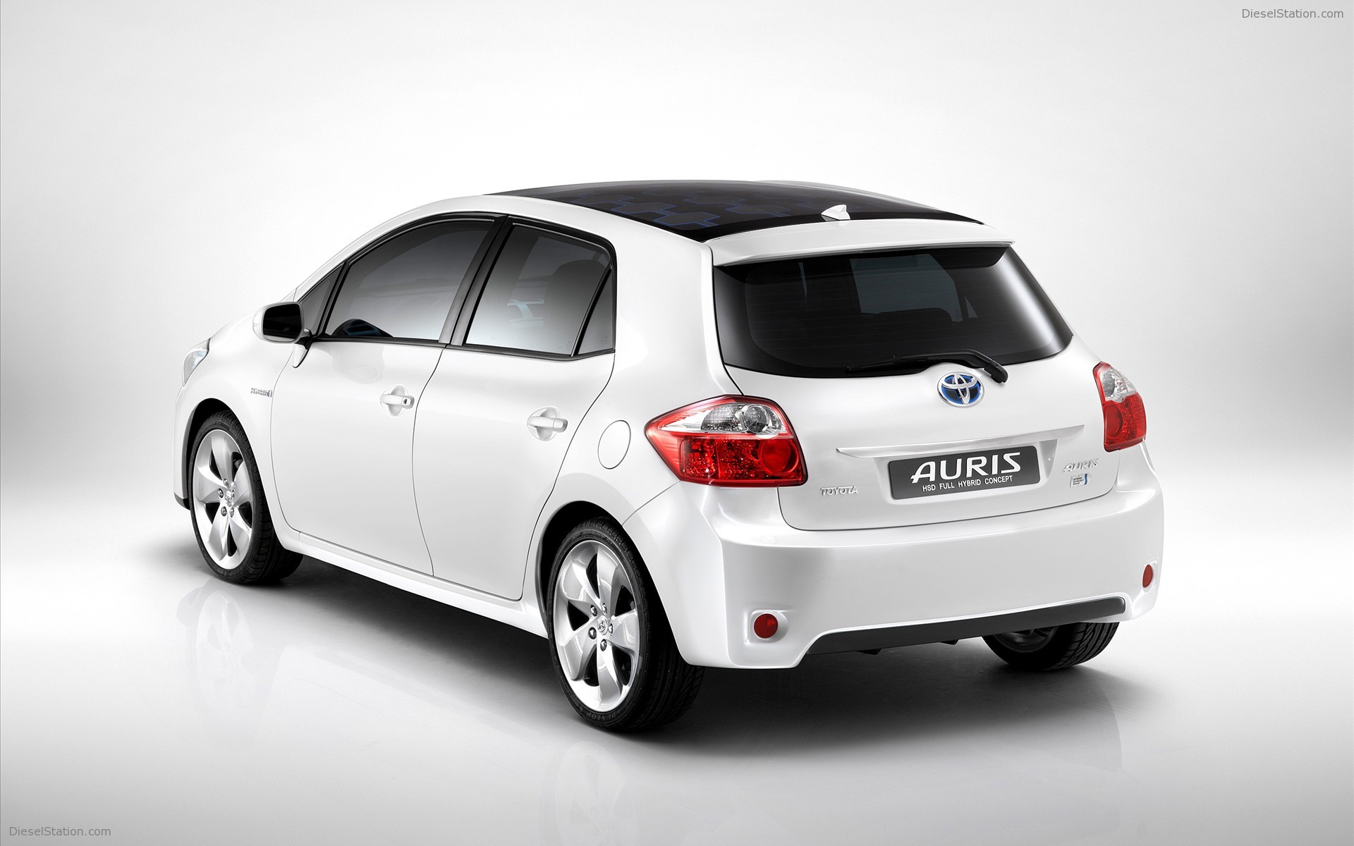 Toyota Auris HSD Full Hybrid Concept