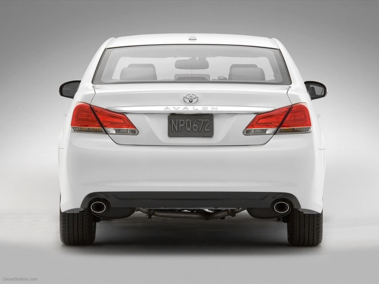 Toyota Avalon 2011