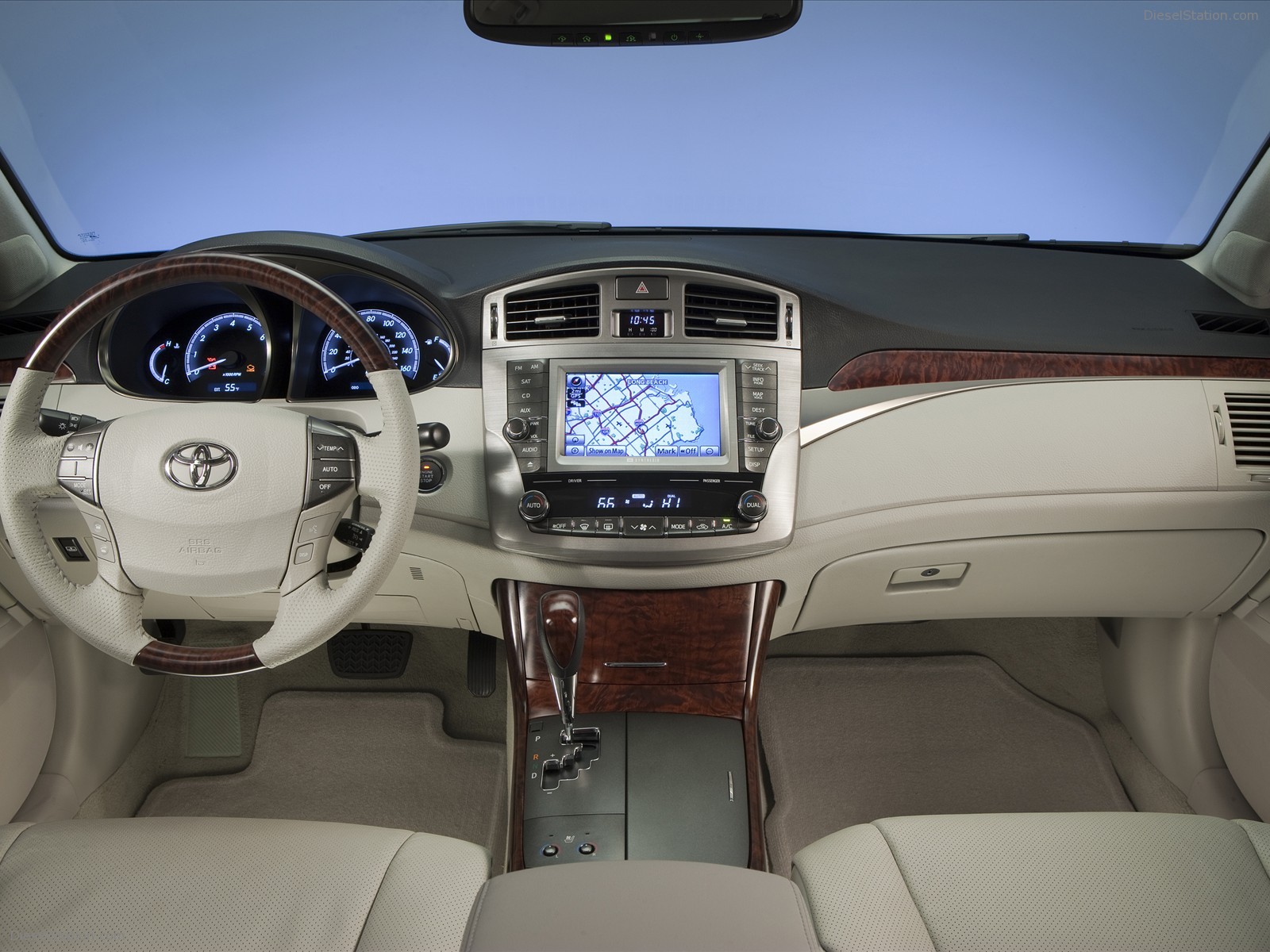Toyota Avalon 2011