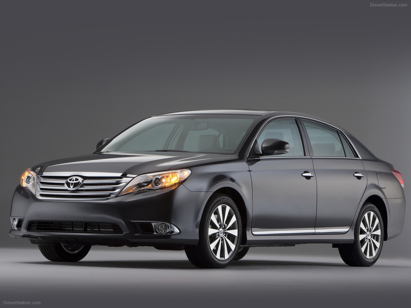 Toyota Avalon 2011