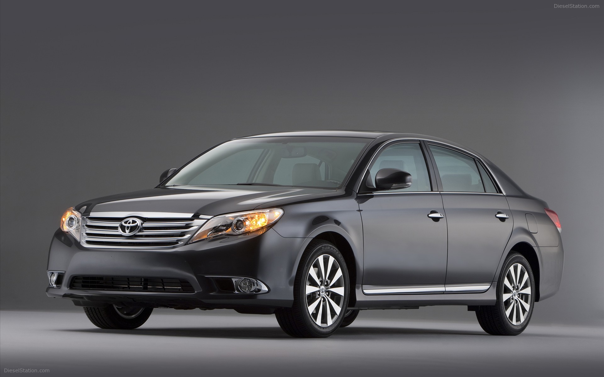Toyota Avalon 2011