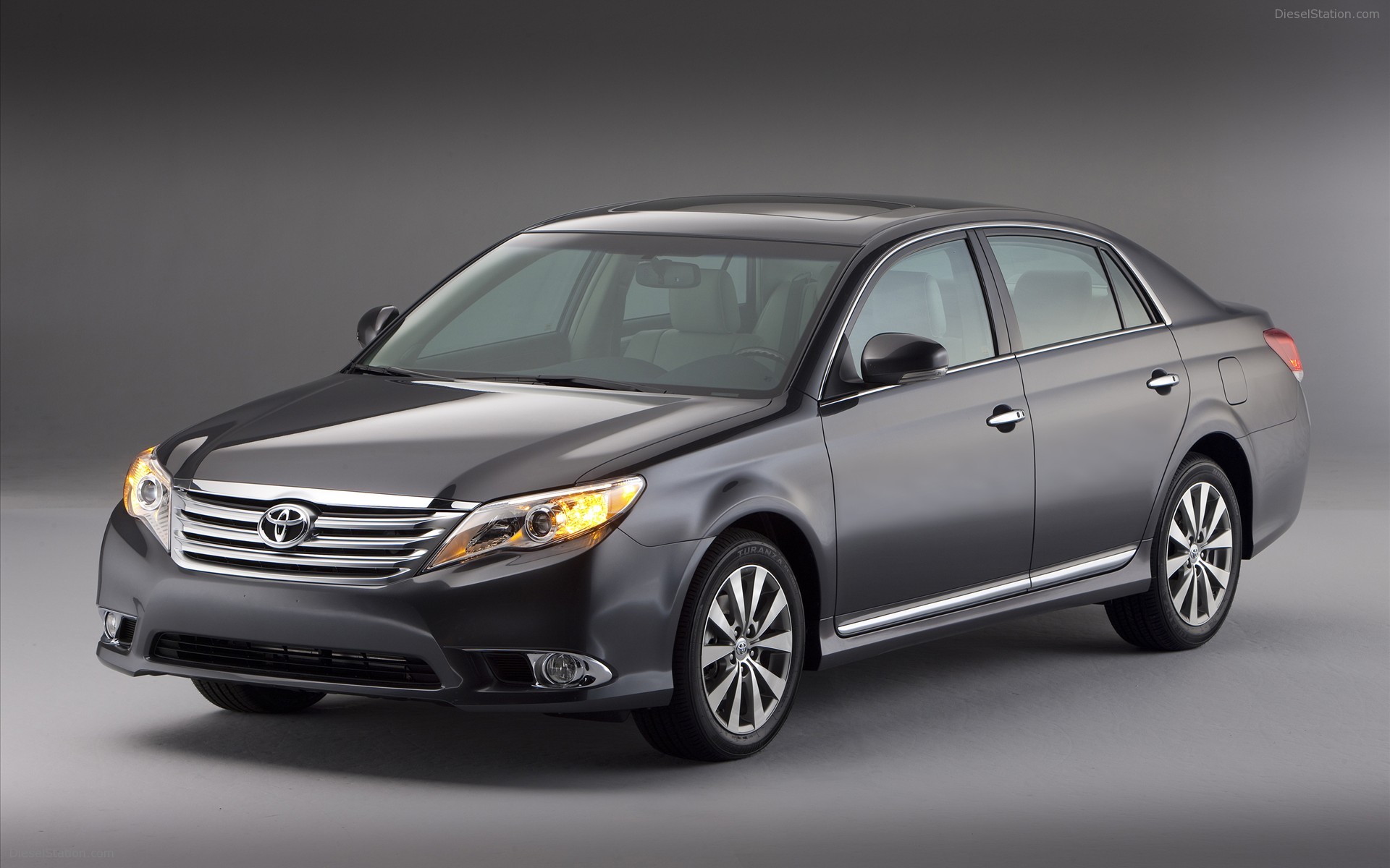 Toyota Avalon 2011