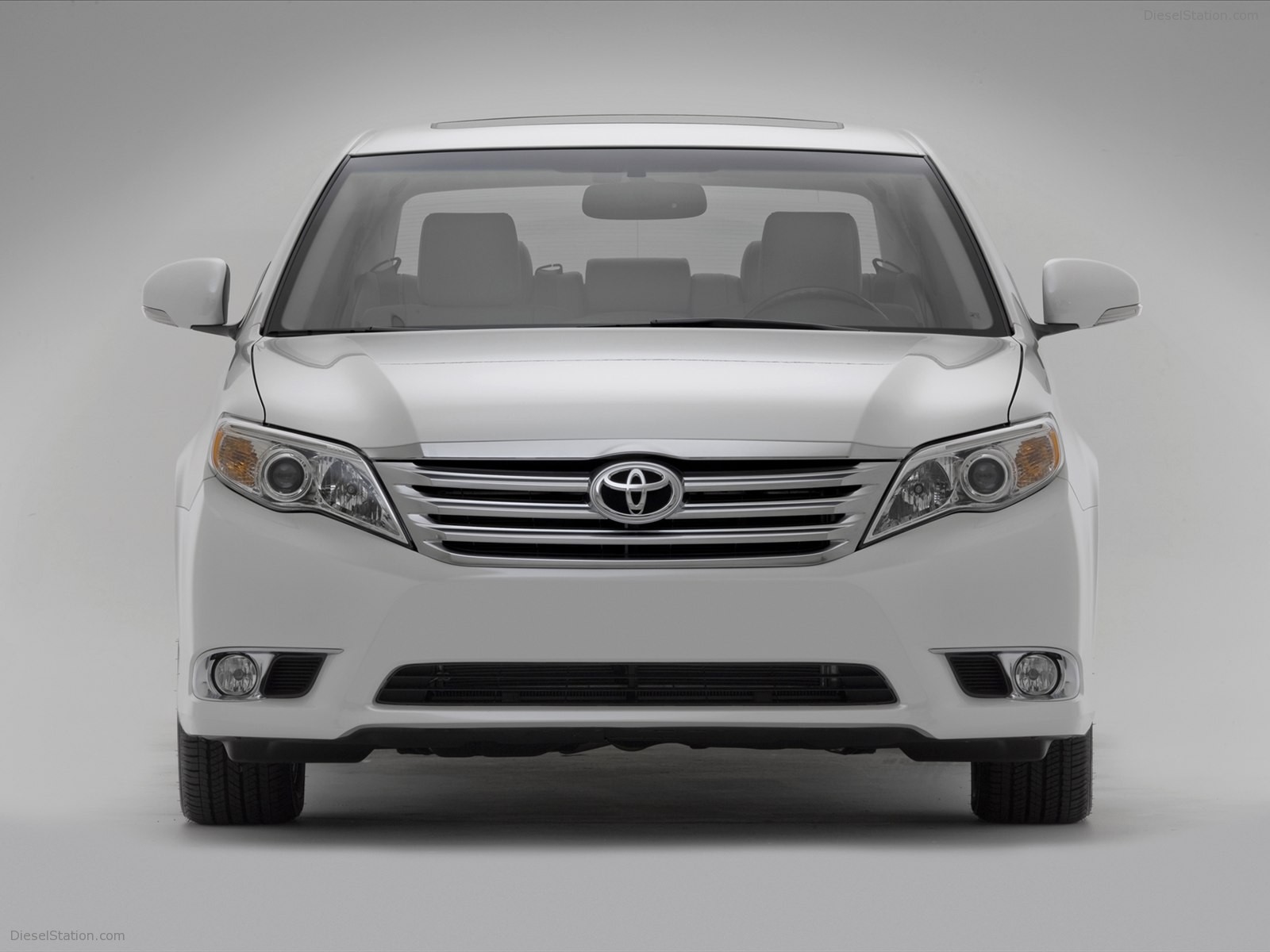 Toyota Avalon 2012