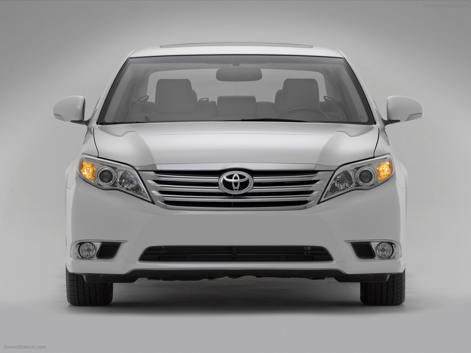 Toyota Avalon 2012