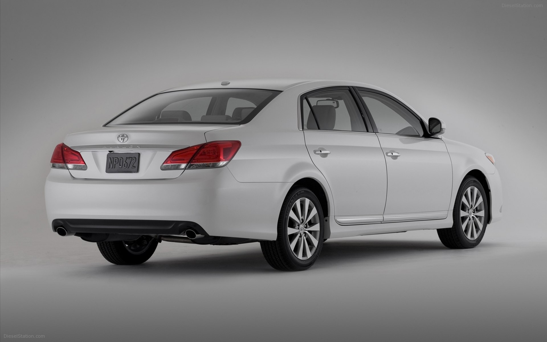 Toyota Avalon 2012