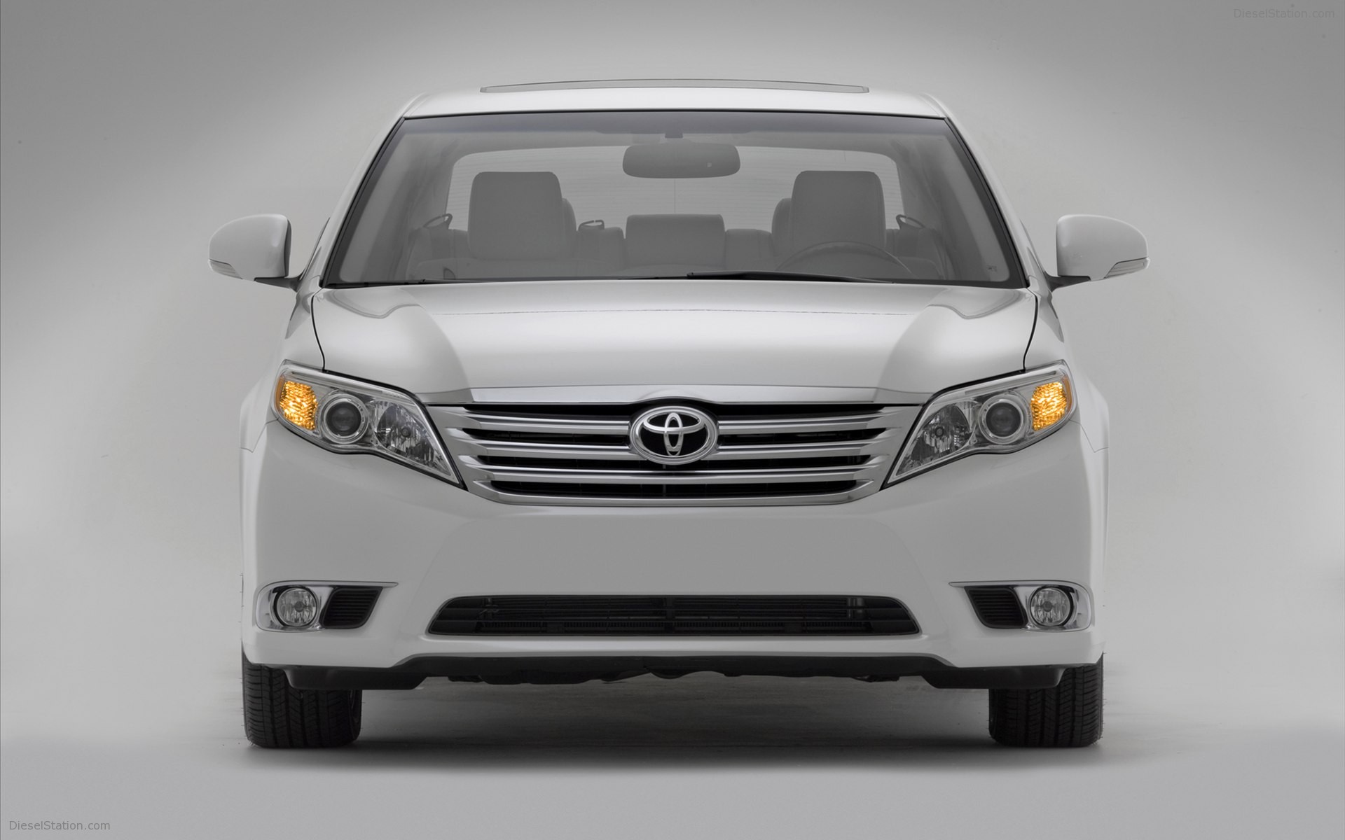 Toyota Avalon 2012