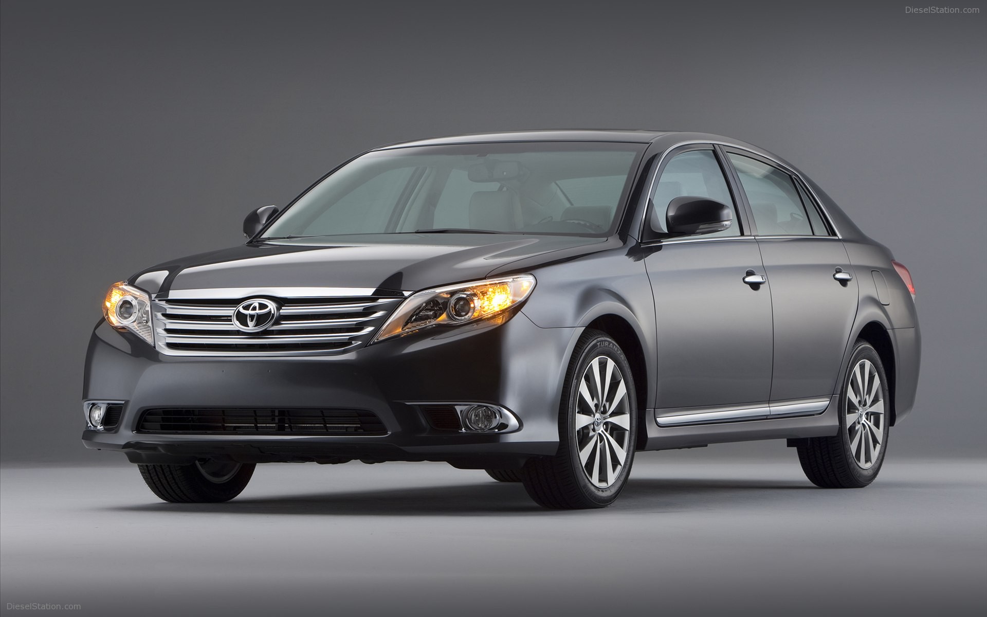 Toyota Avalon 2012