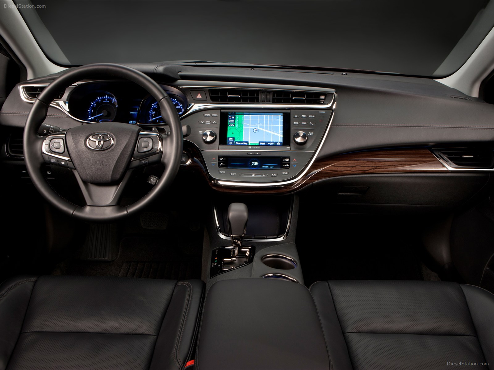 Toyota Avalon 2013
