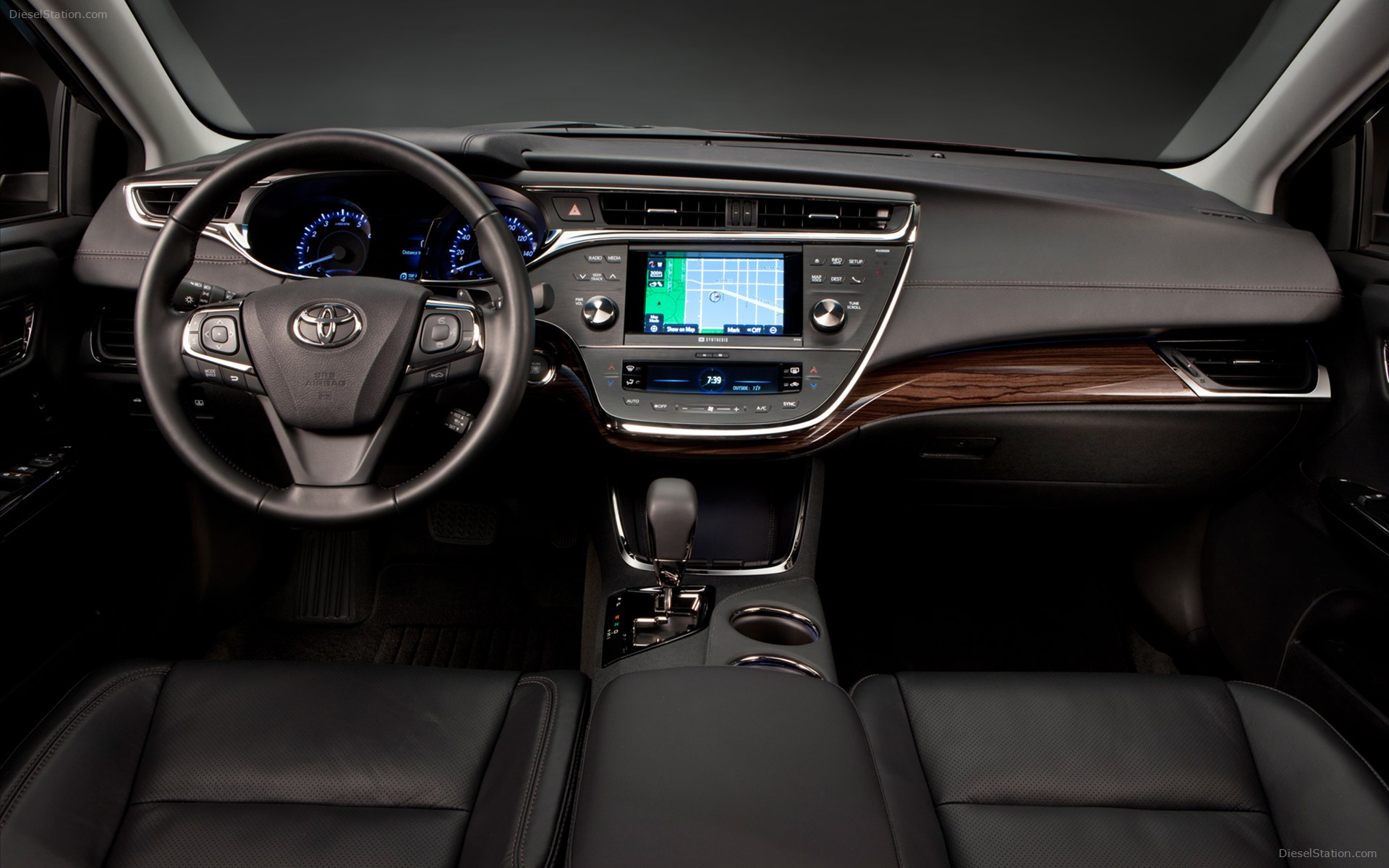 Toyota Avalon 2013