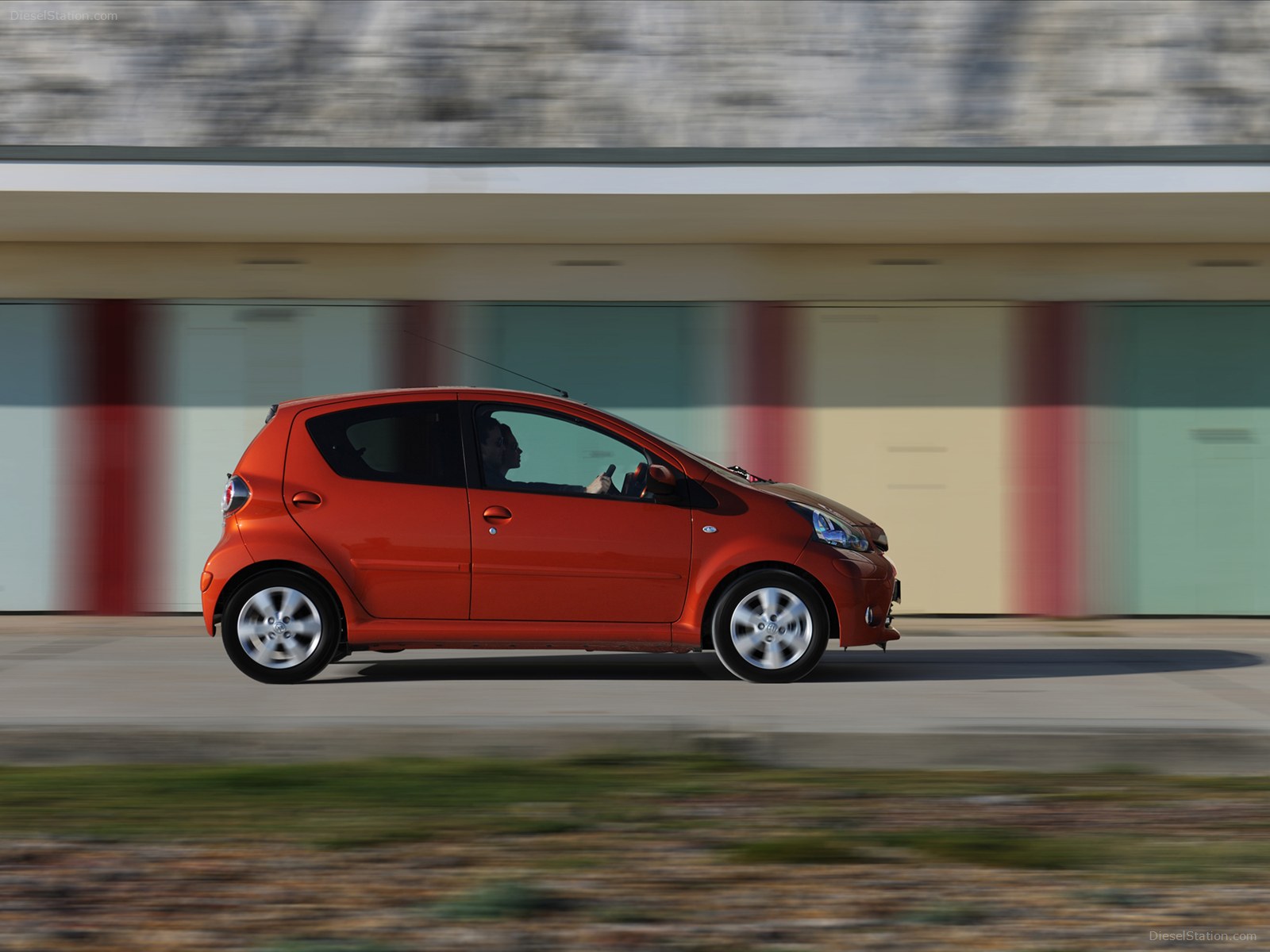 Toyota Aygo Fire 2012