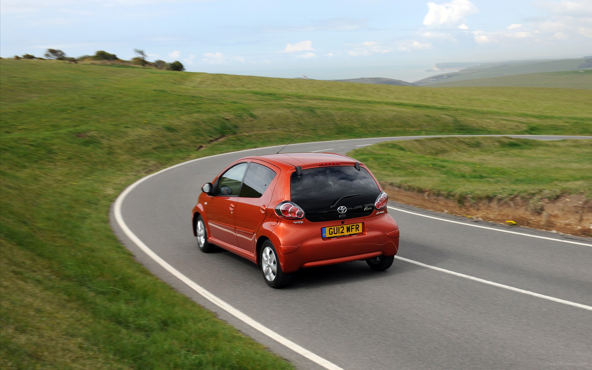 Toyota Aygo Fire 2012