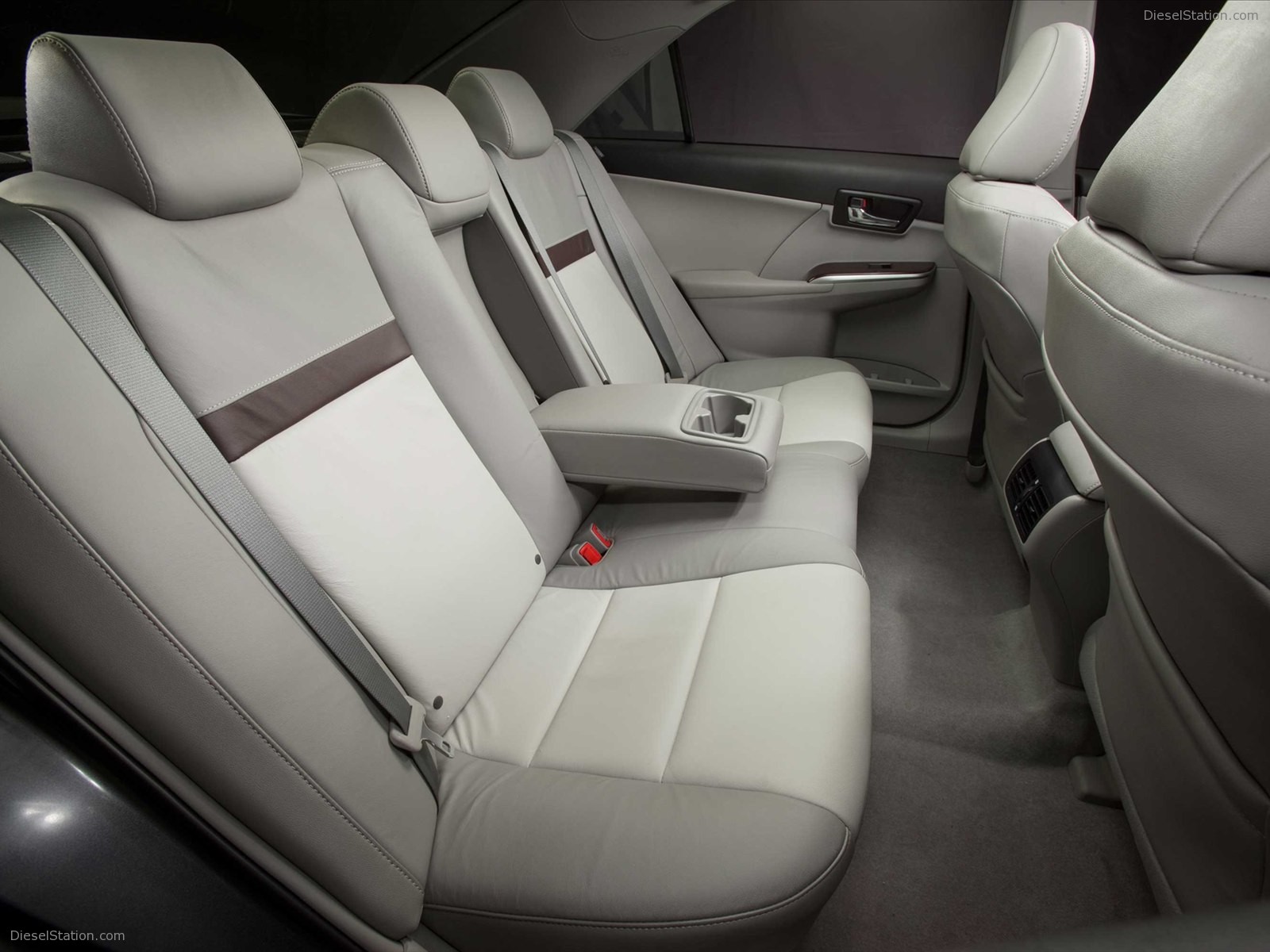 Toyota Camry 2012