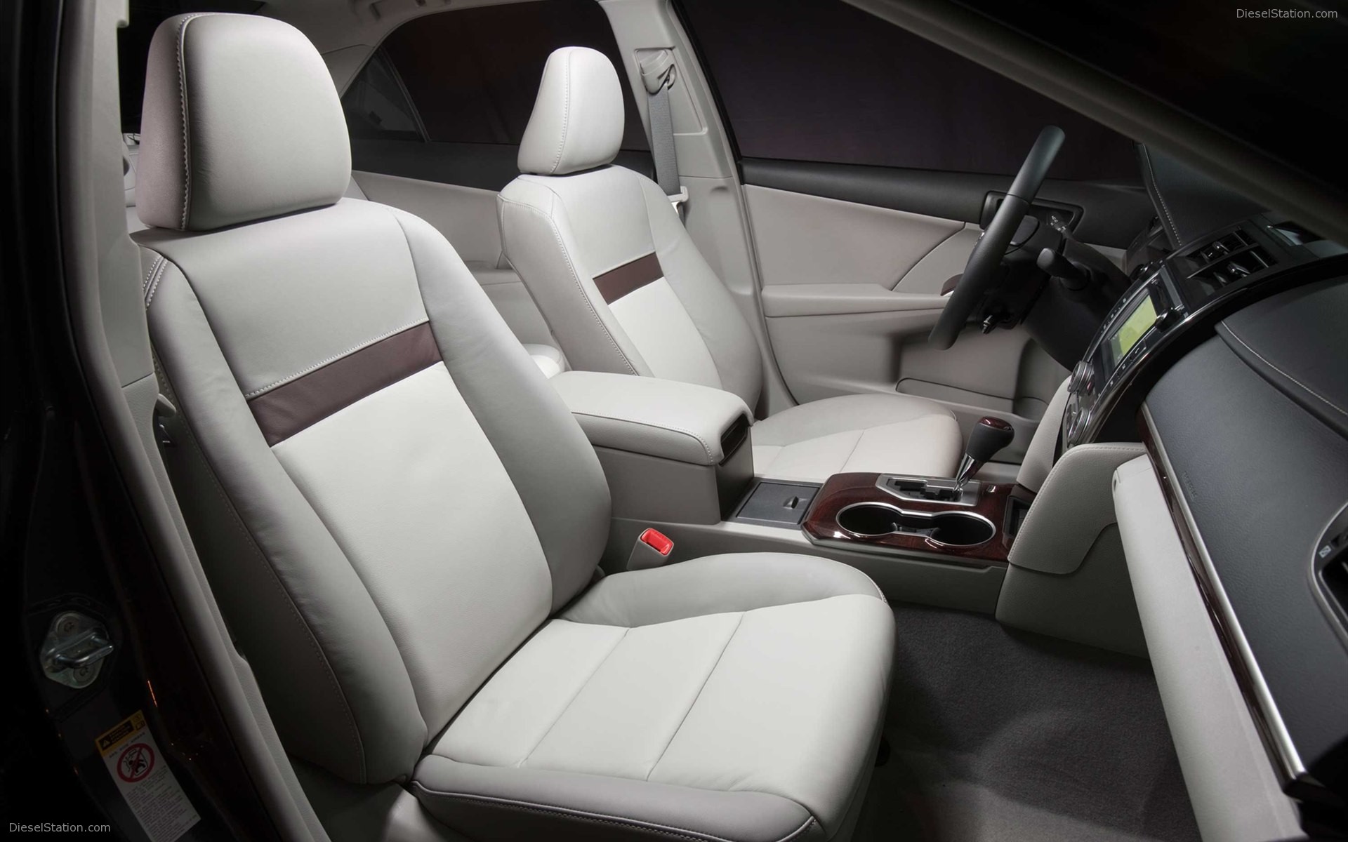 Toyota Camry 2012