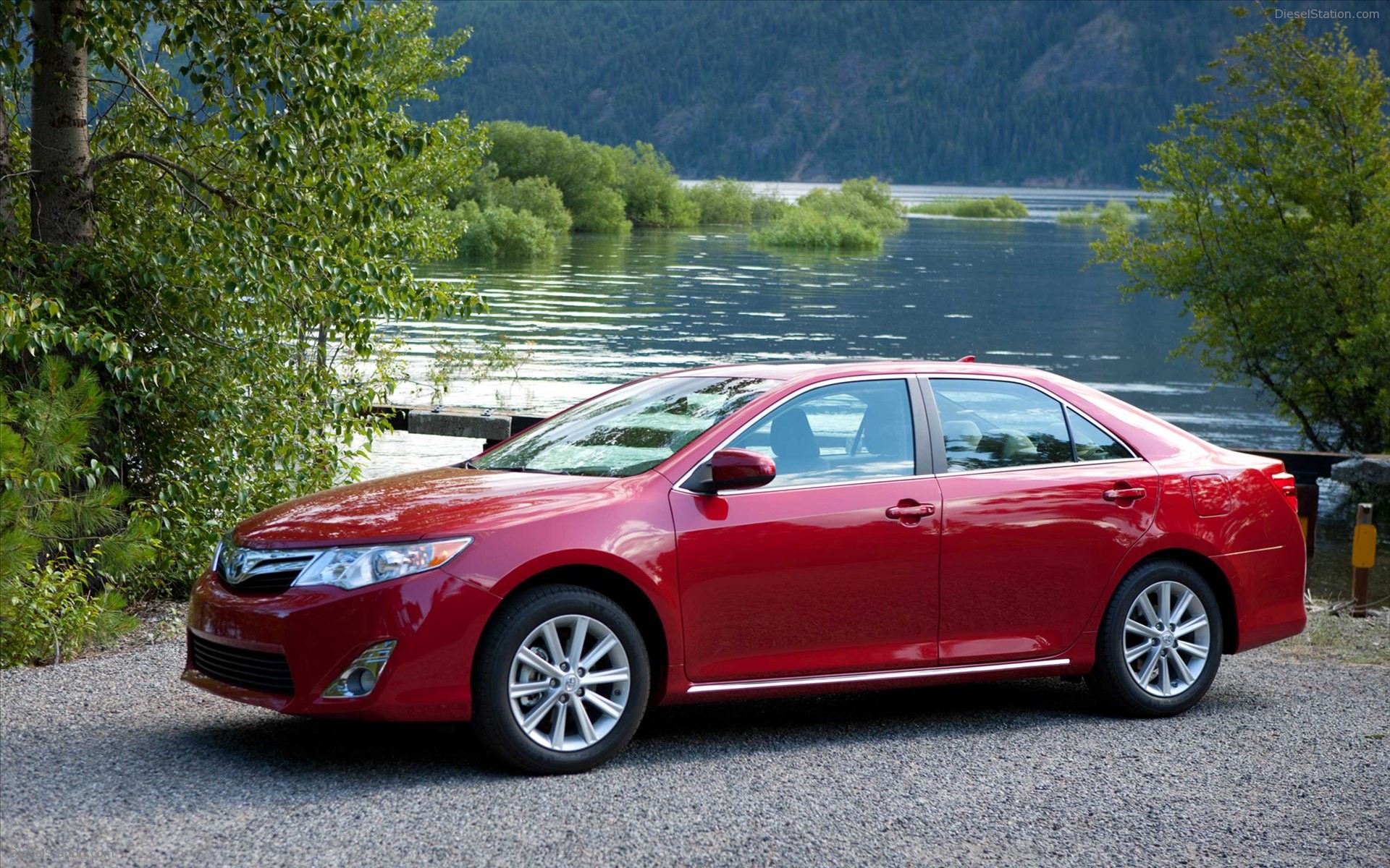 Toyota Camry 2012
