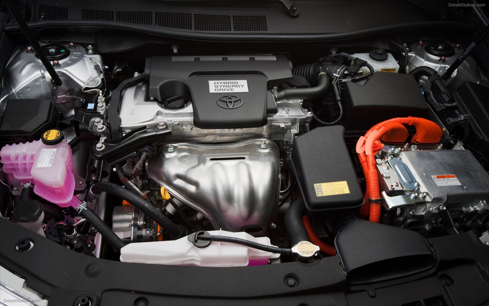 Toyota Camry Hybrid 2012